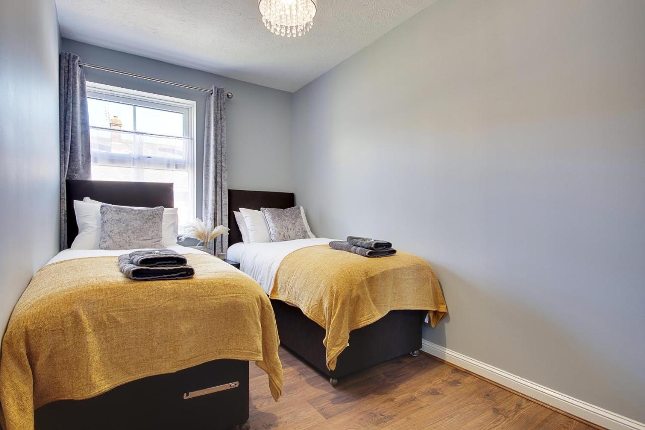Holiday home 14 Oxford Mews - 5 Star Living For Up To 10 People