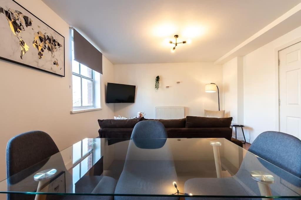 Apartment Jasper- 2 Bed Flat With Parking *