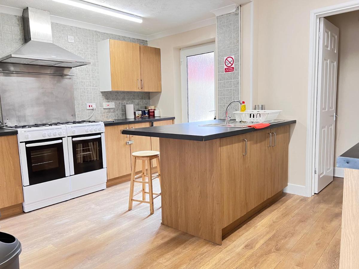 Shirley House: Centre Self-catering With Smart Access Guest house Southampton