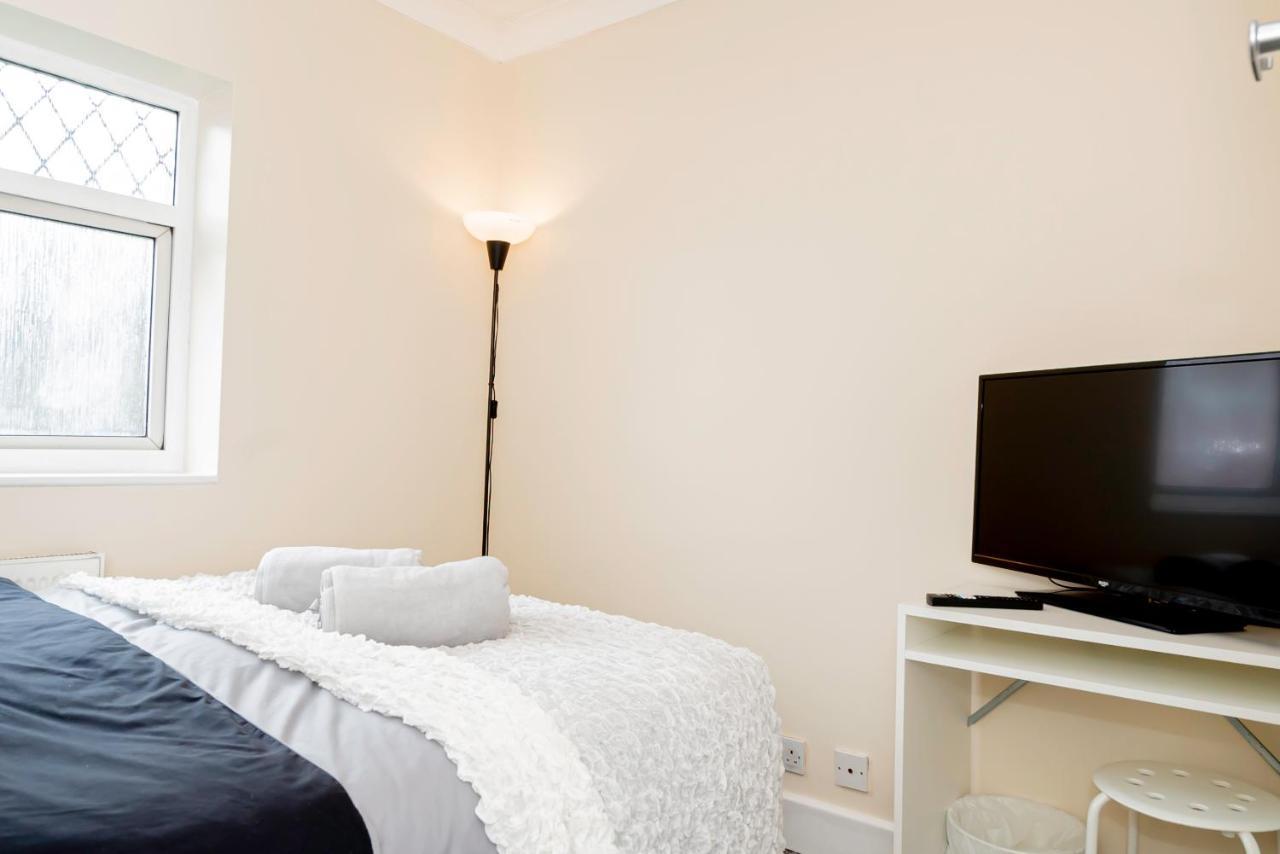 Shirley House: Centre Self-catering With Smart Access Guest house Southampton