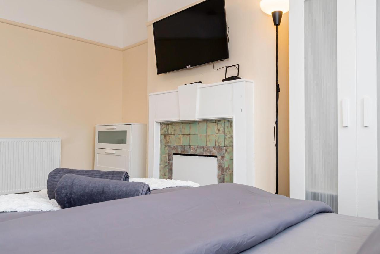 Shirley House: Centre Self-catering With Smart Access Southampton