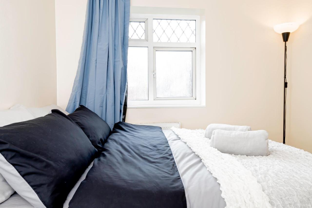 Shirley House: Centre Self-catering With Smart Access