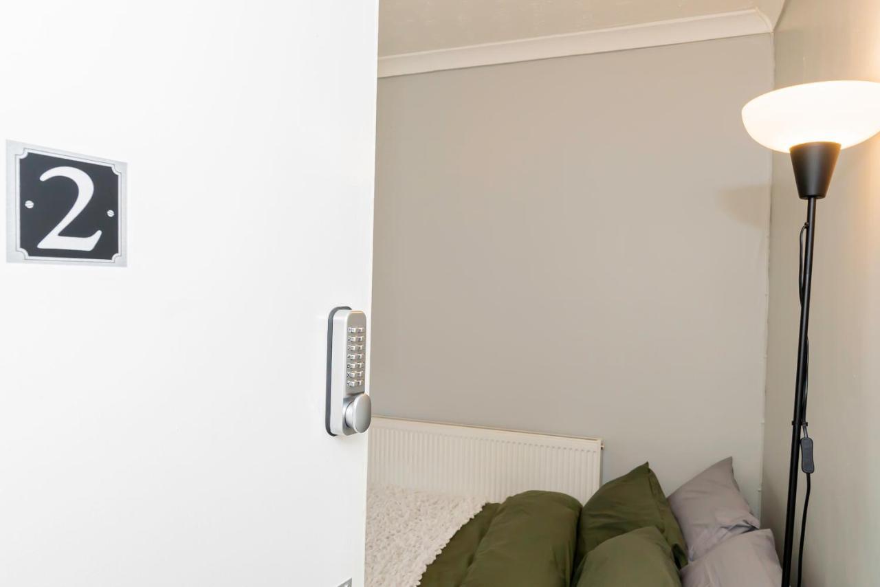 Shirley House: Centre Self-catering With Smart Access Southampton