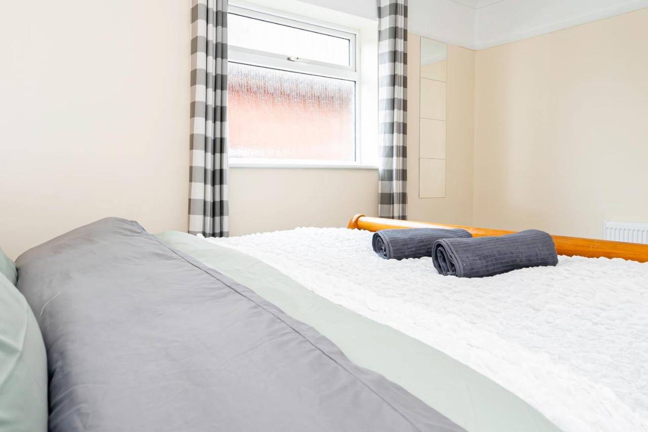Shirley House: Centre Self-catering With Smart Access *