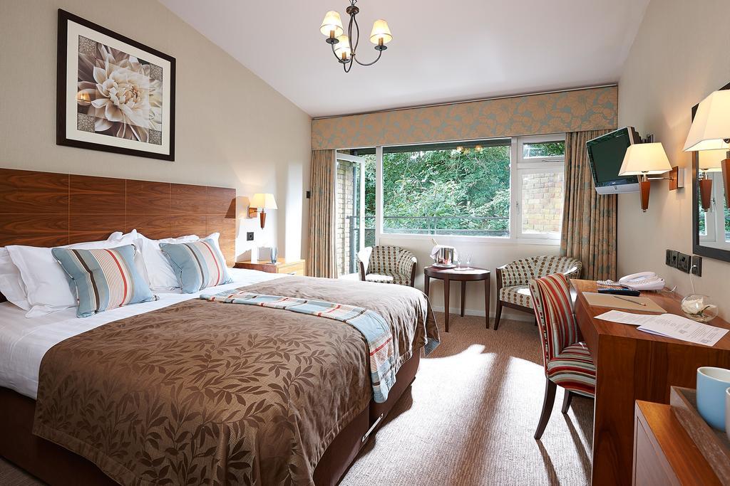 Potters Heron Hotel Southampton
