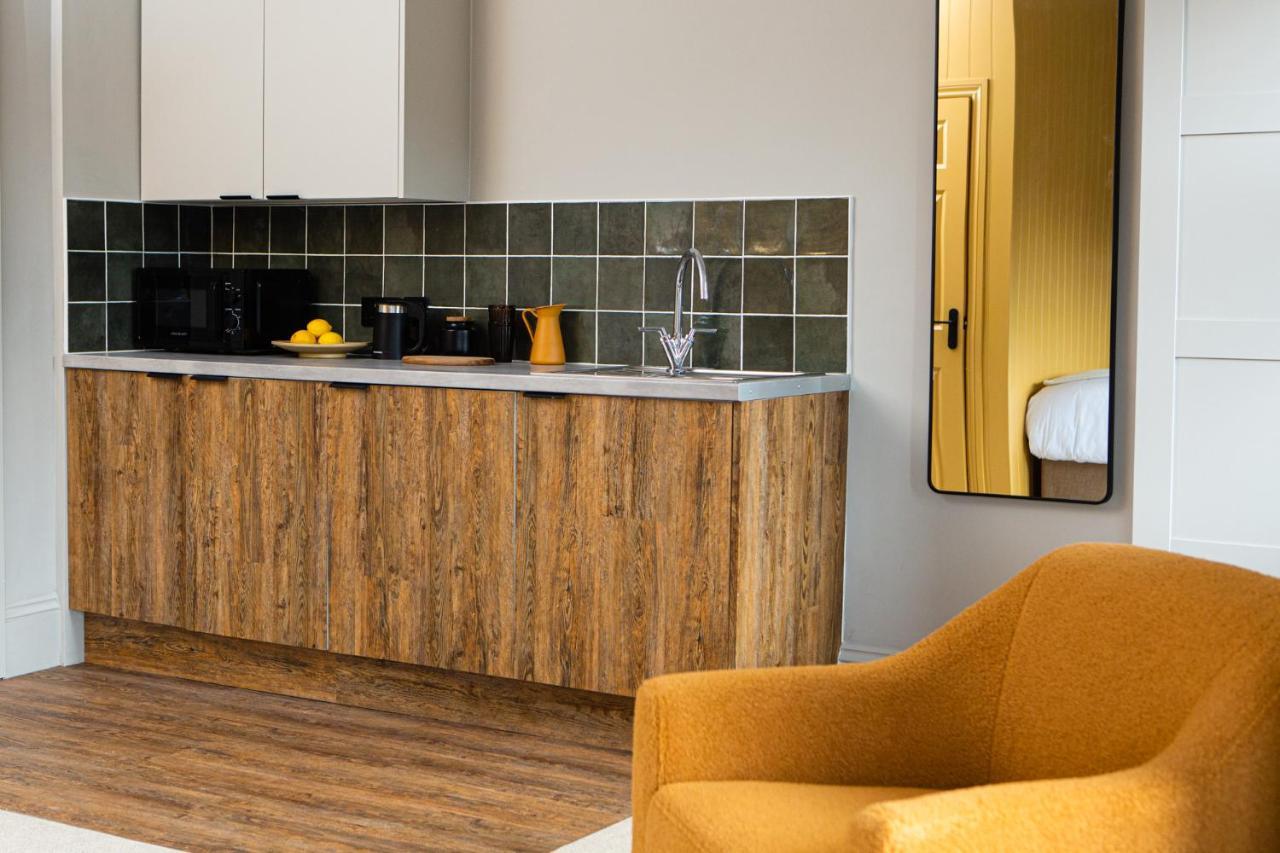 Settle - Stylish Self Check-in & Self Catering *