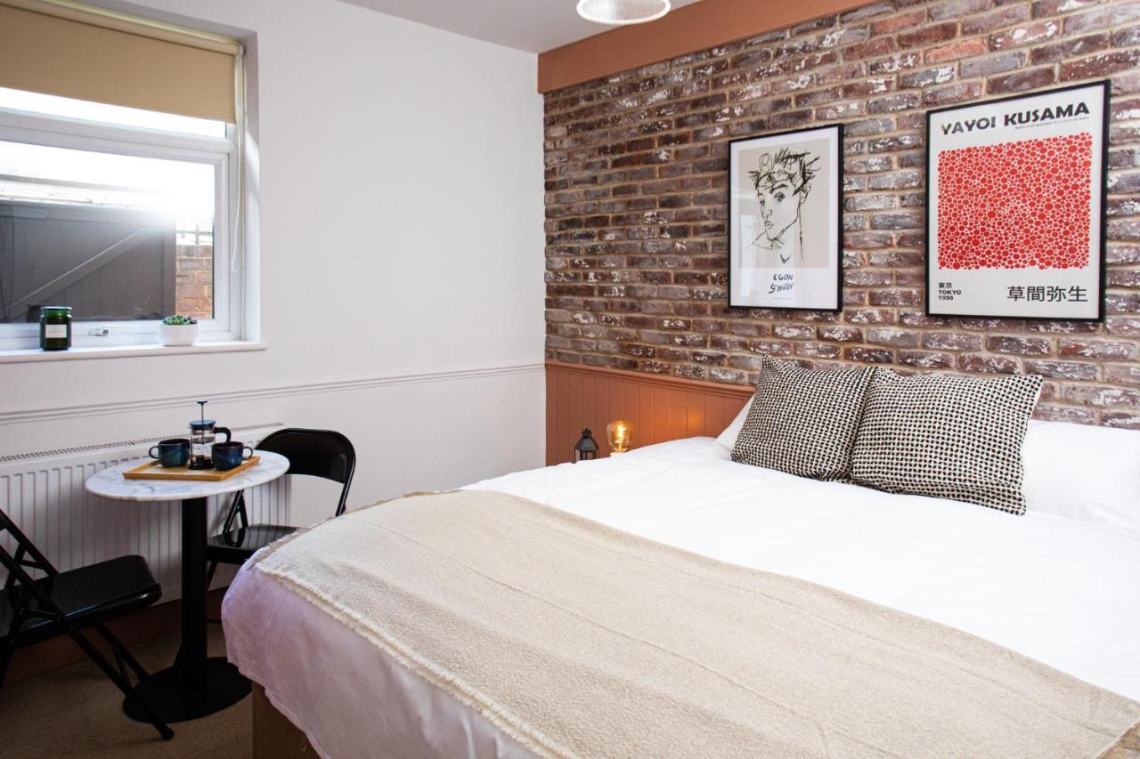 Settle - Stylish Self Check-in & Self Catering
