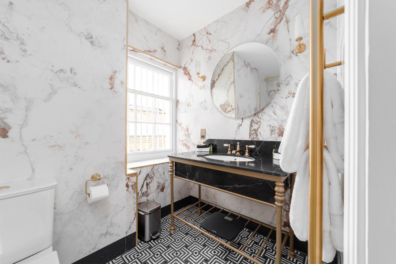 No.4 Carlton 5*
