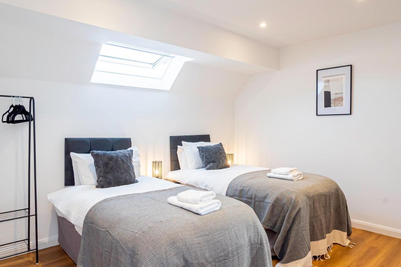 Apartment Modern 2-Bed Apartment Sleeps 5 Free Parking Southampton