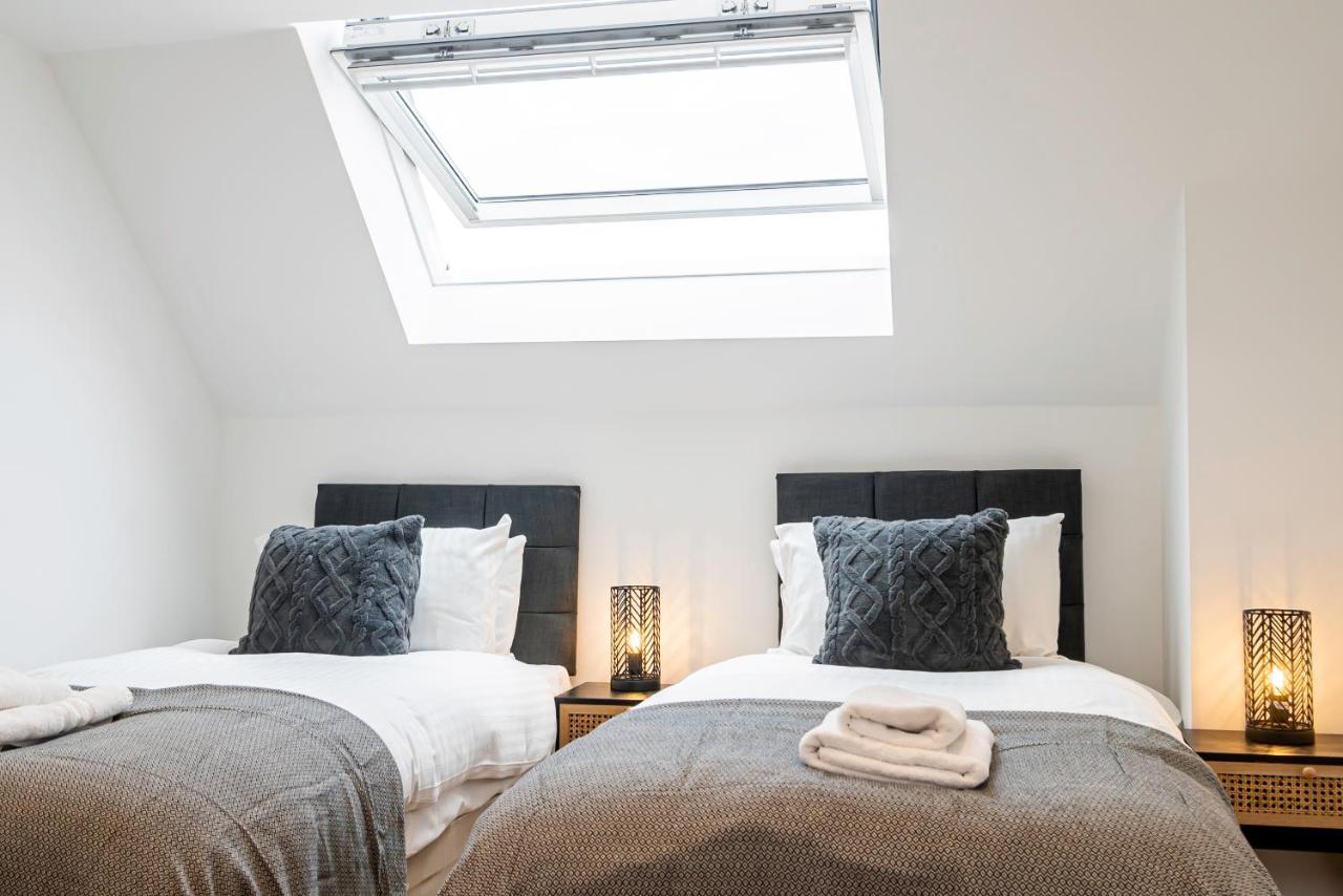 Modern 2-Bed Apartment Sleeps 5 Free Parking Southampton