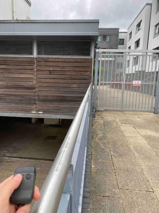 Apartment Accessible 2 Bedrooms Flat + P *