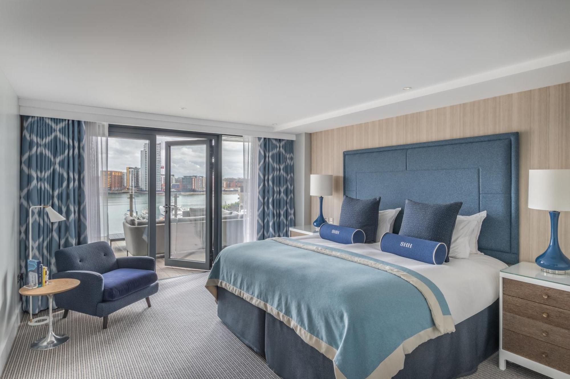 Harbour & Hotel Southampton