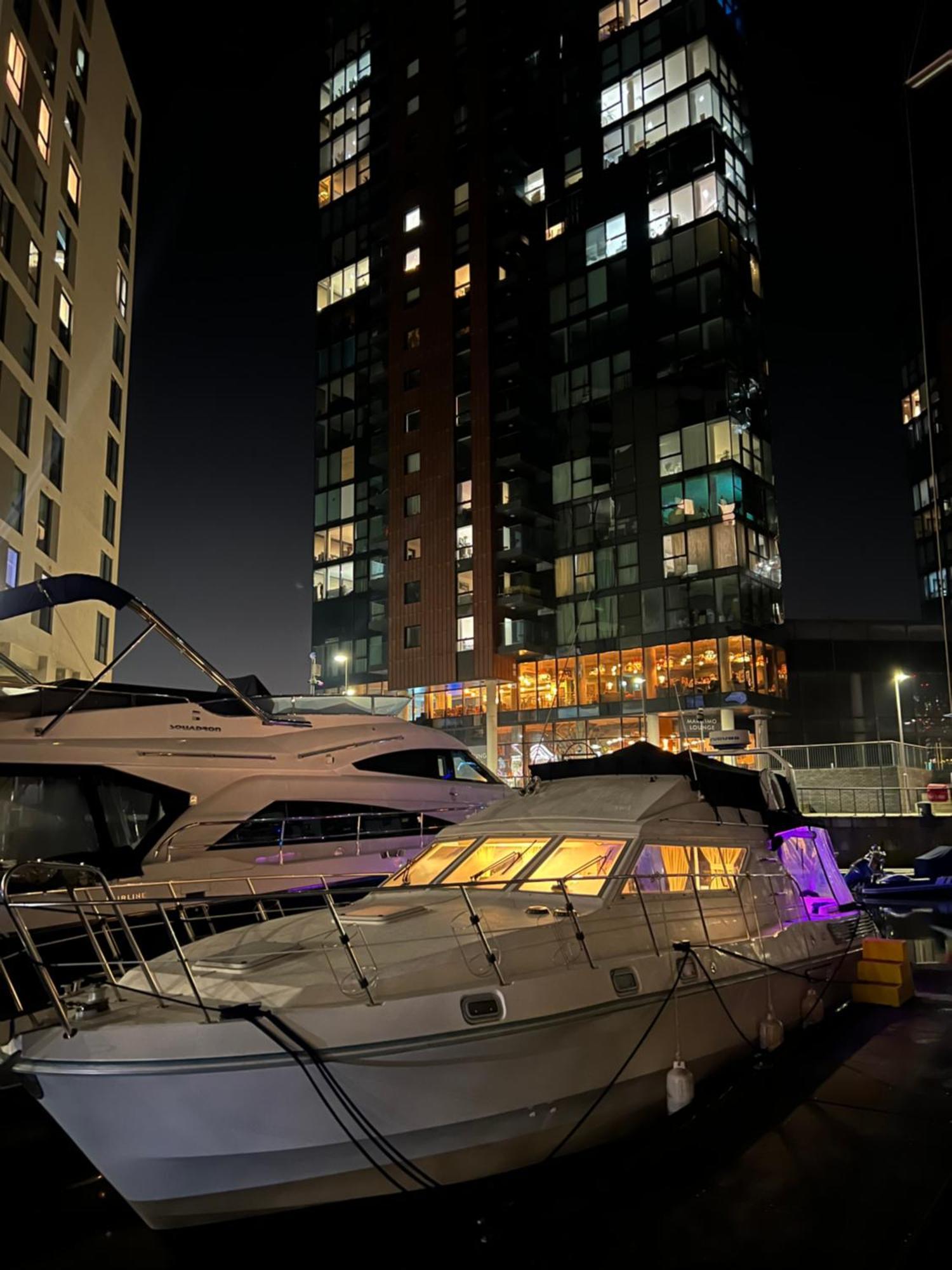 Botel Luxury Yacht Haven: Ocean Village Marina Southampton