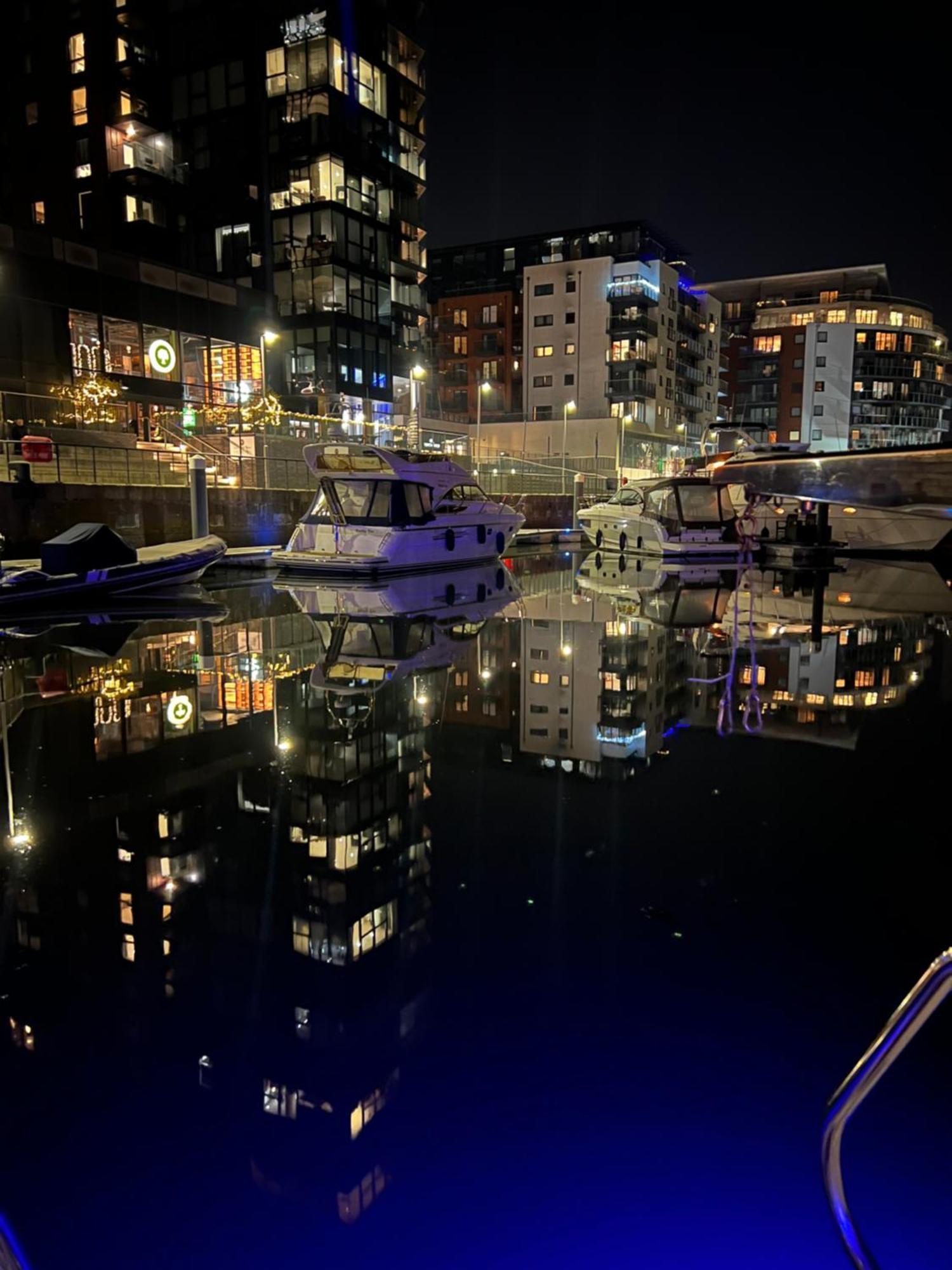 Luxury Yacht Haven: Ocean Village Marina Botel *
