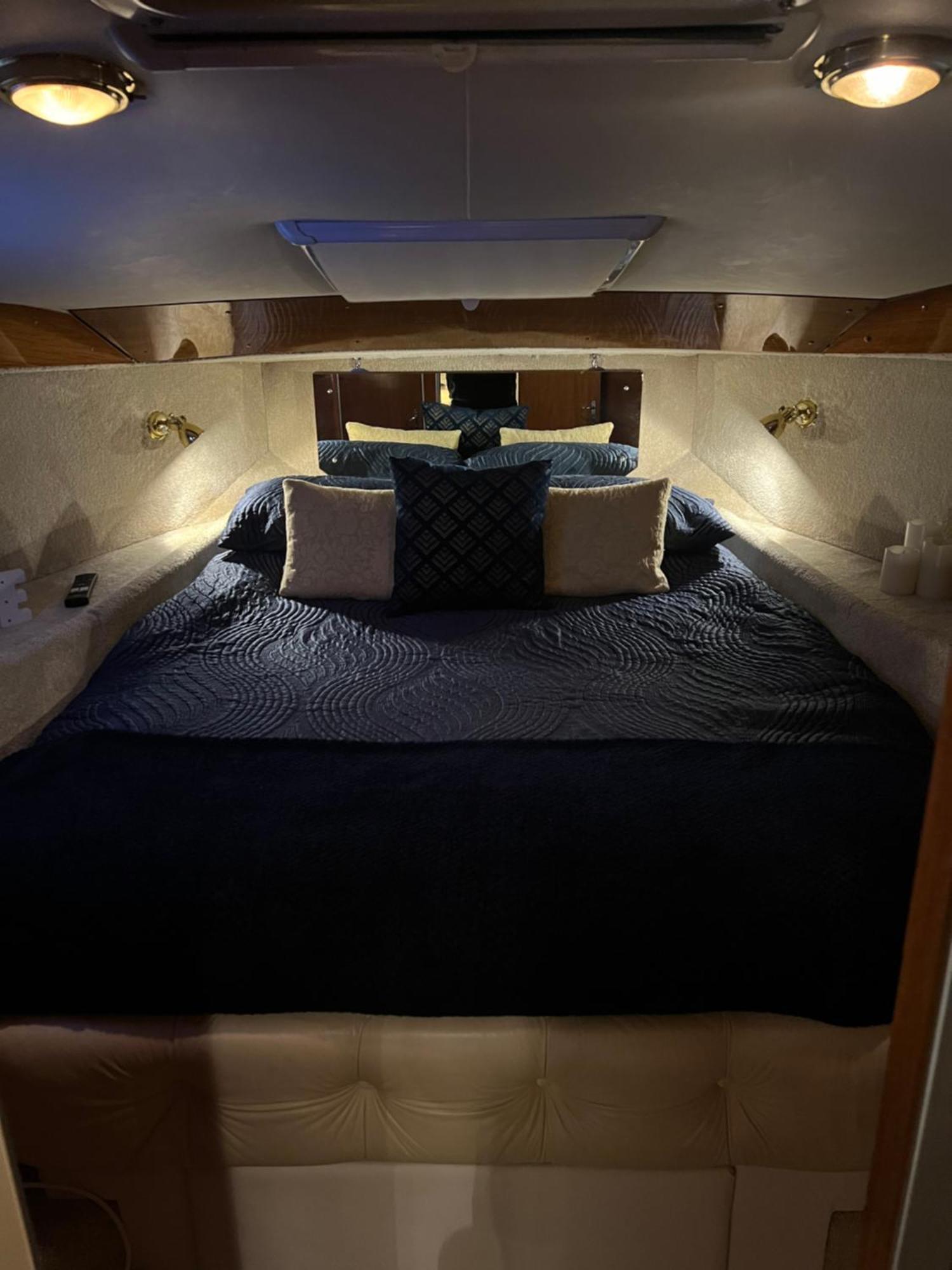 Luxury Yacht Haven: Ocean Village Marina Botel Southampton