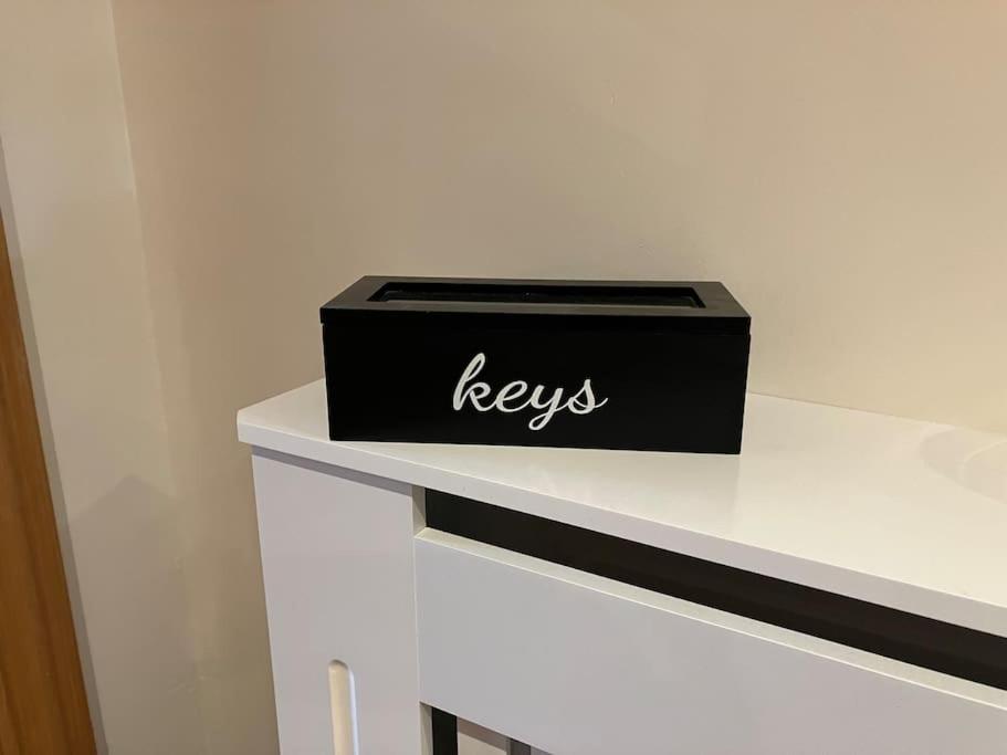 Modern 2bed Flat Near Ocean Village Southampton