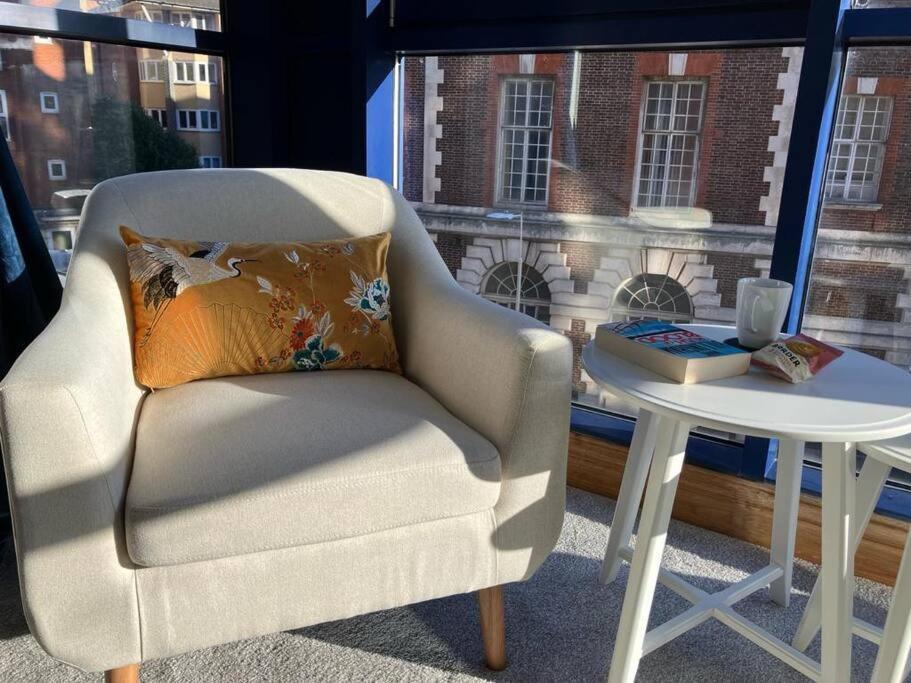 Apartment Modern 2bed Flat Near Ocean Village