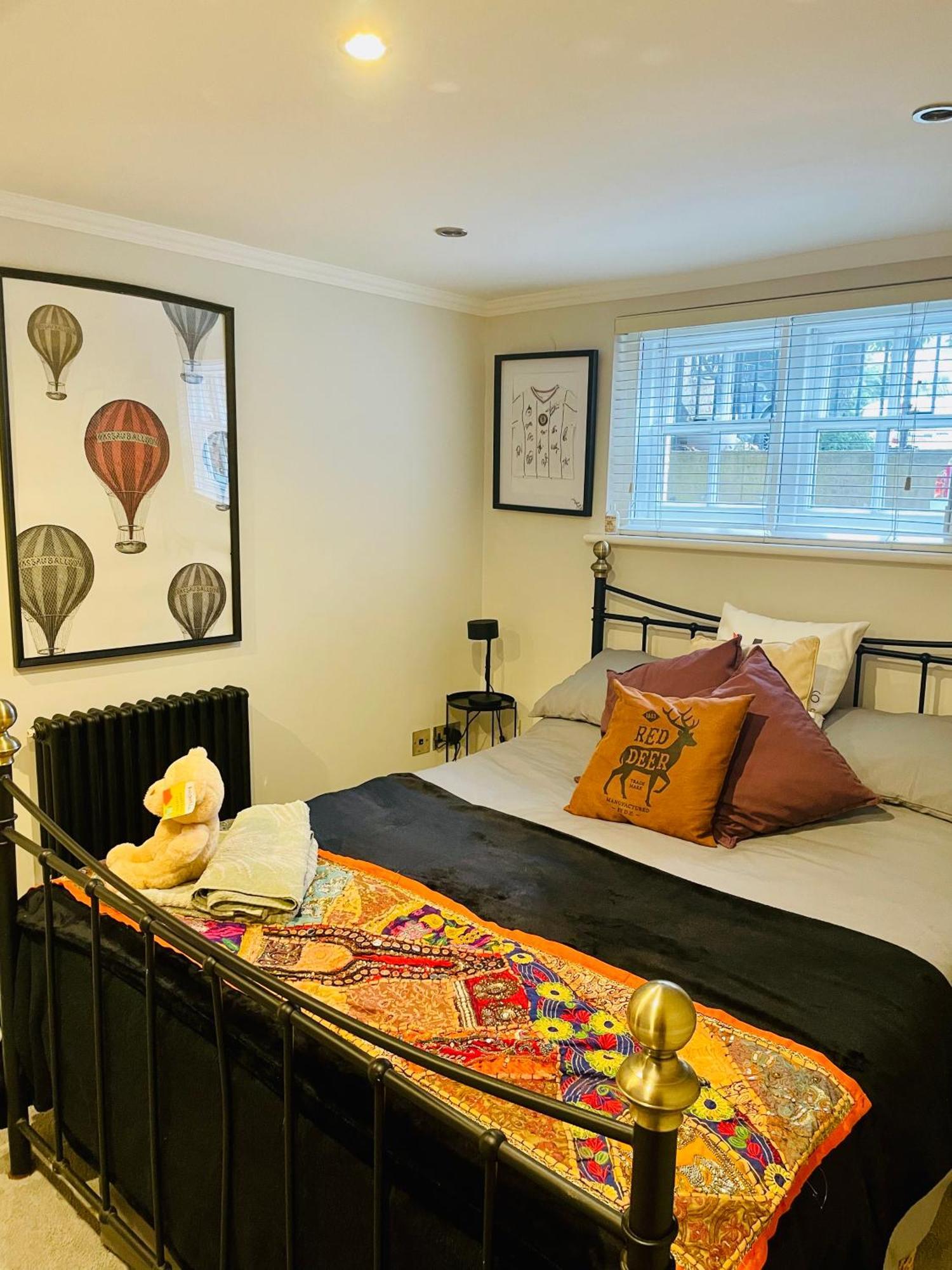 Grade Ii Boho In The Heart Of Oxford St. Apartment Southampton