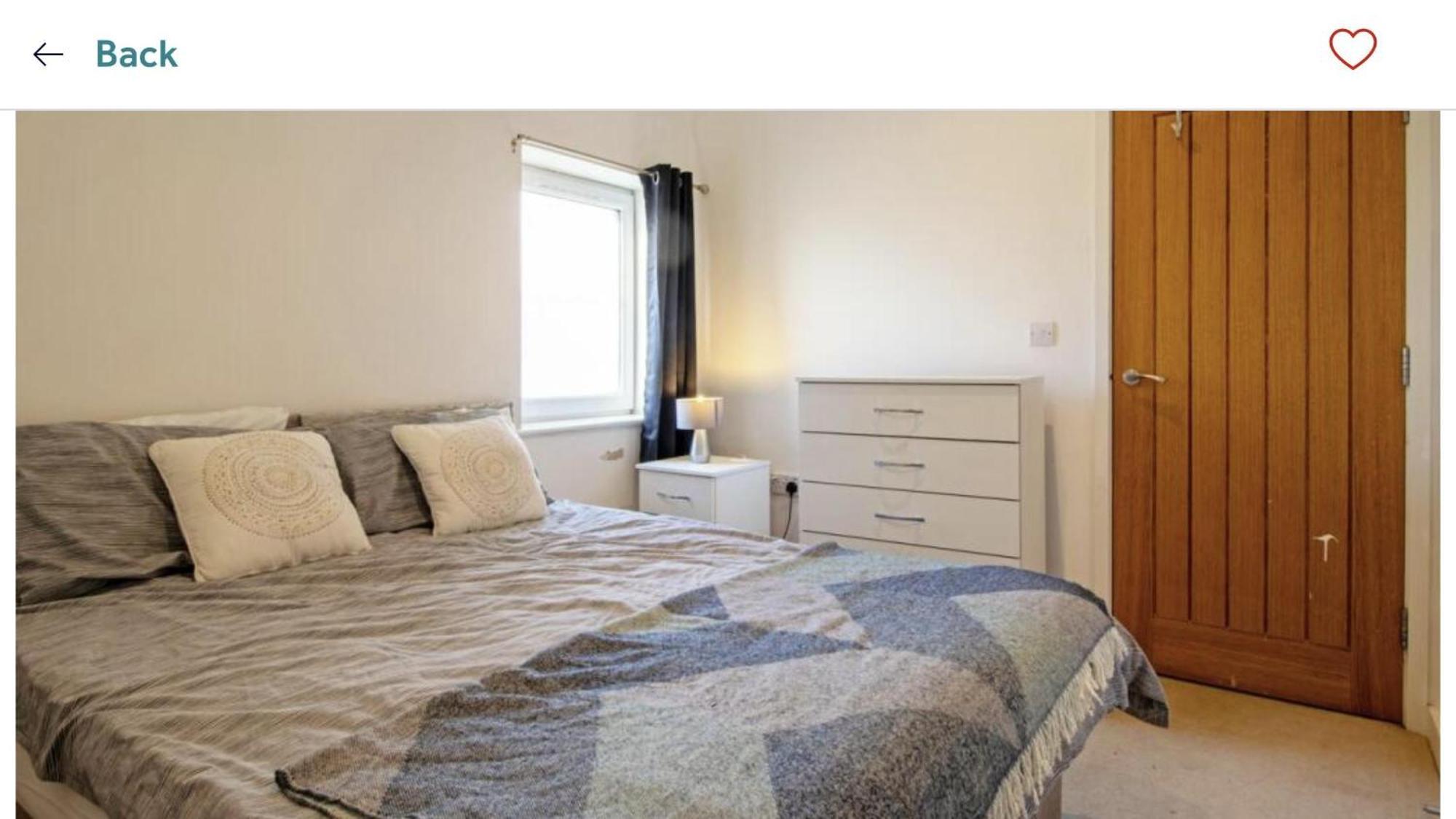 Captivating 1-bed In Apartment *