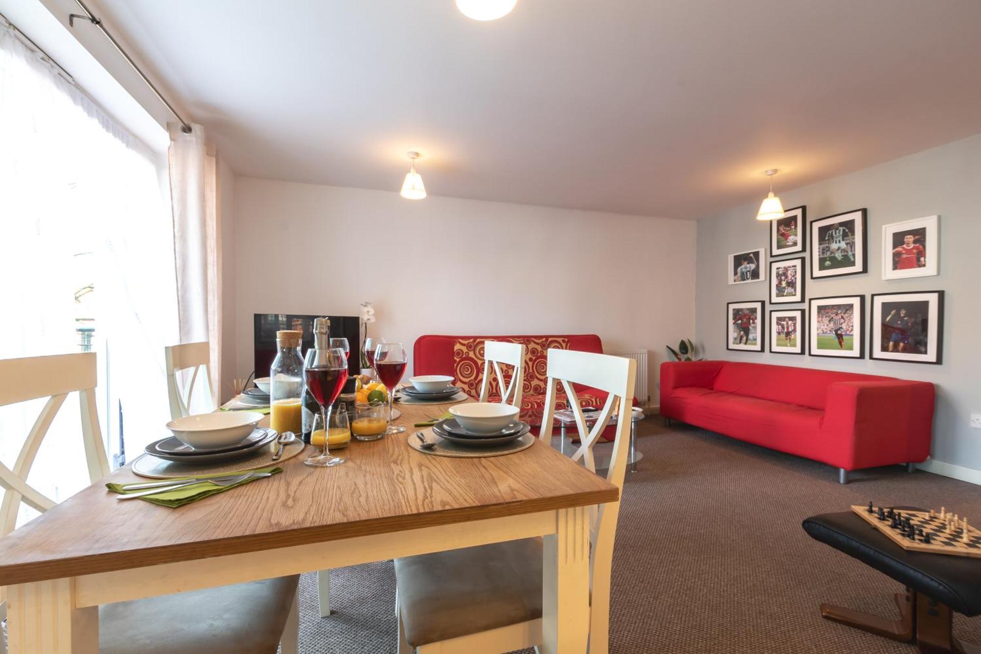 Accessible 2 Bedrooms Flat + P Apartment *