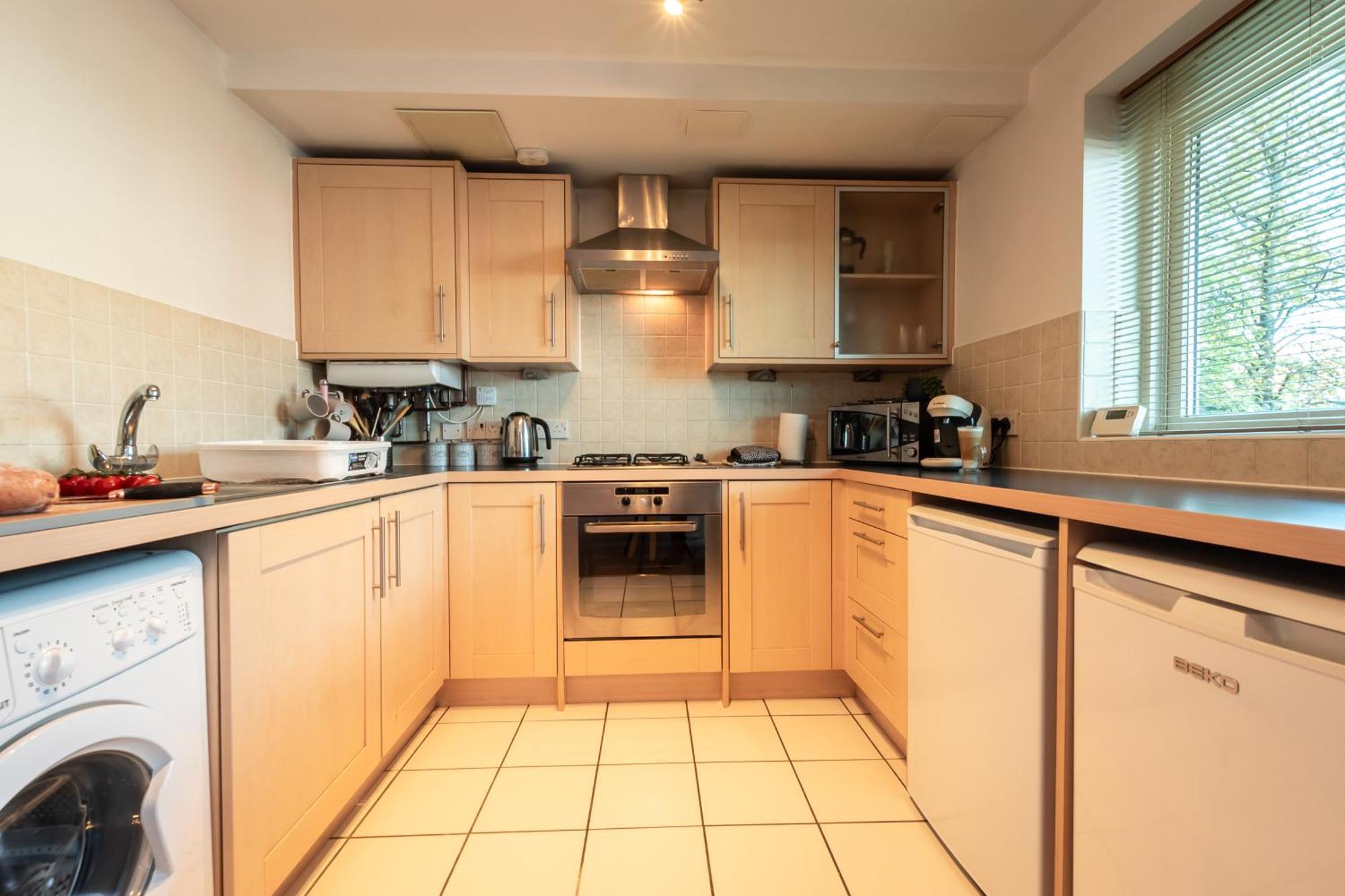 Accessible 2 Bedrooms Flat + P