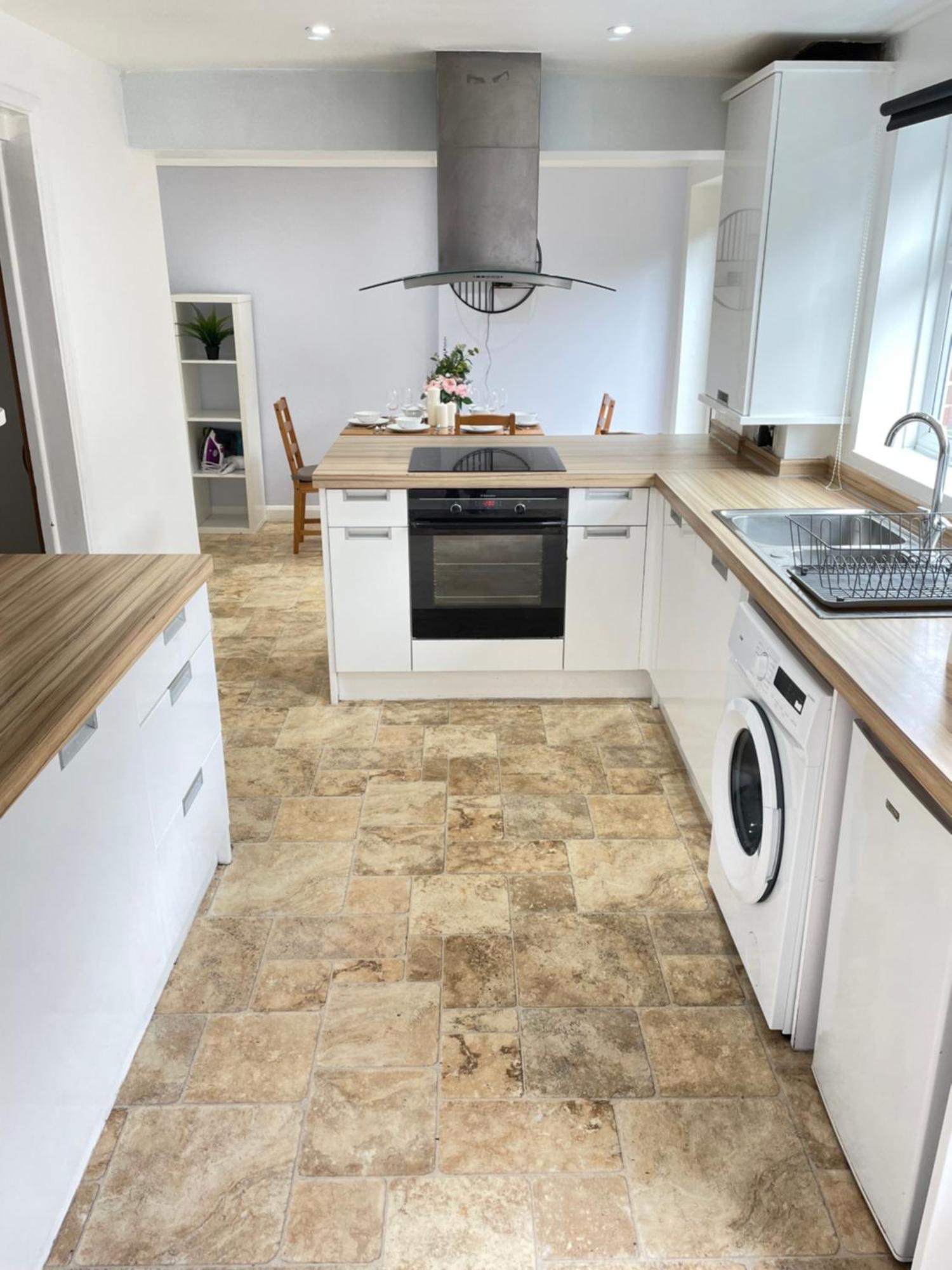 Apartment With Garden And 2x Parking Space Southampton