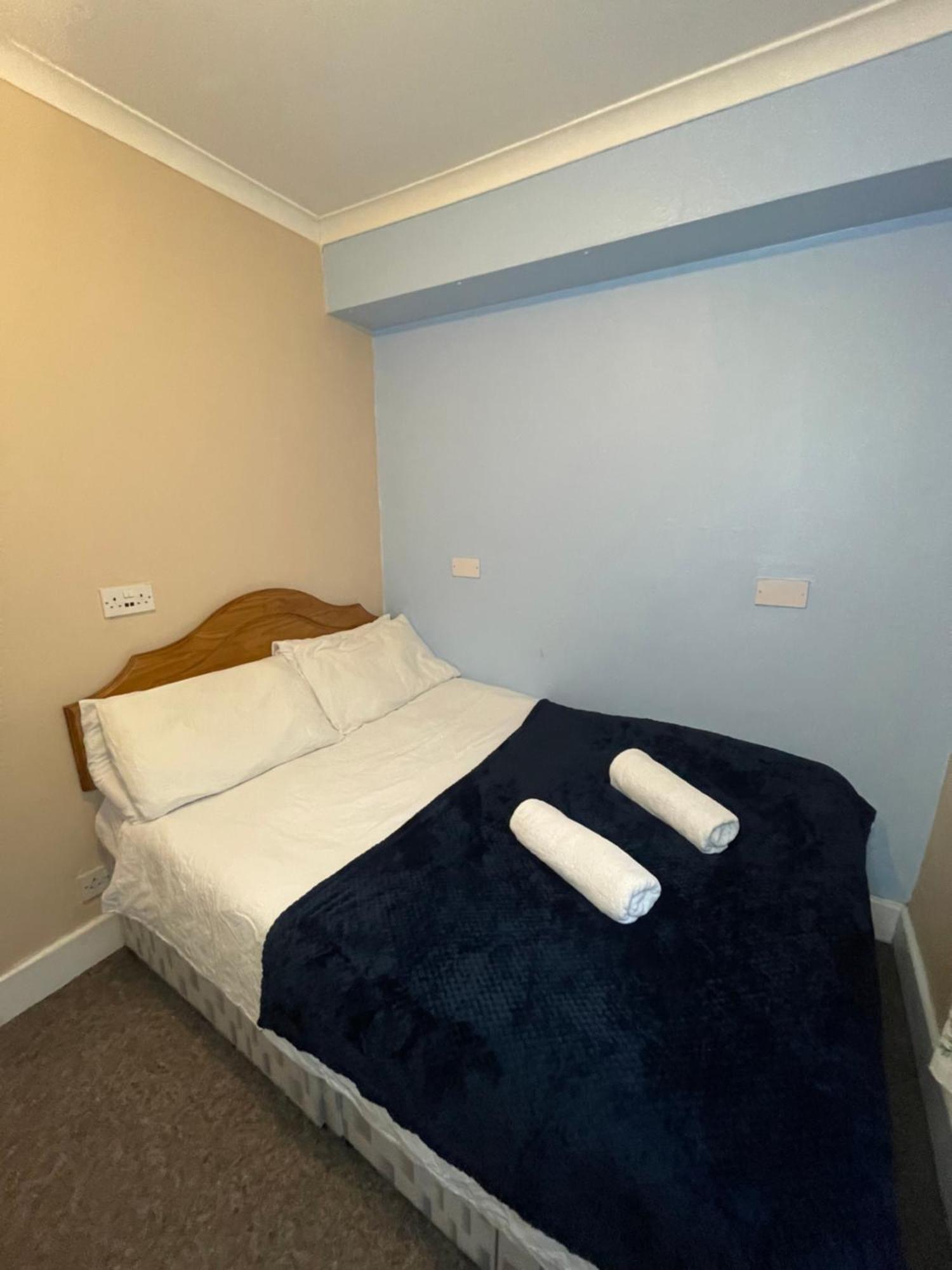 2 Double Bedroom, Portswood, Homestay Southampton
