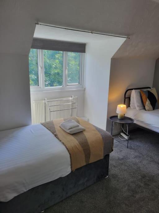 Peaceful Easy Access Holiday home Southampton