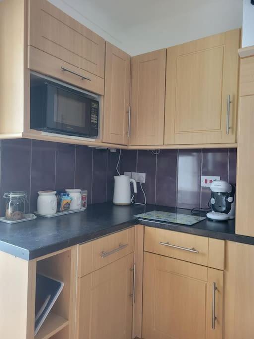 Peaceful Easy Access Holiday home *