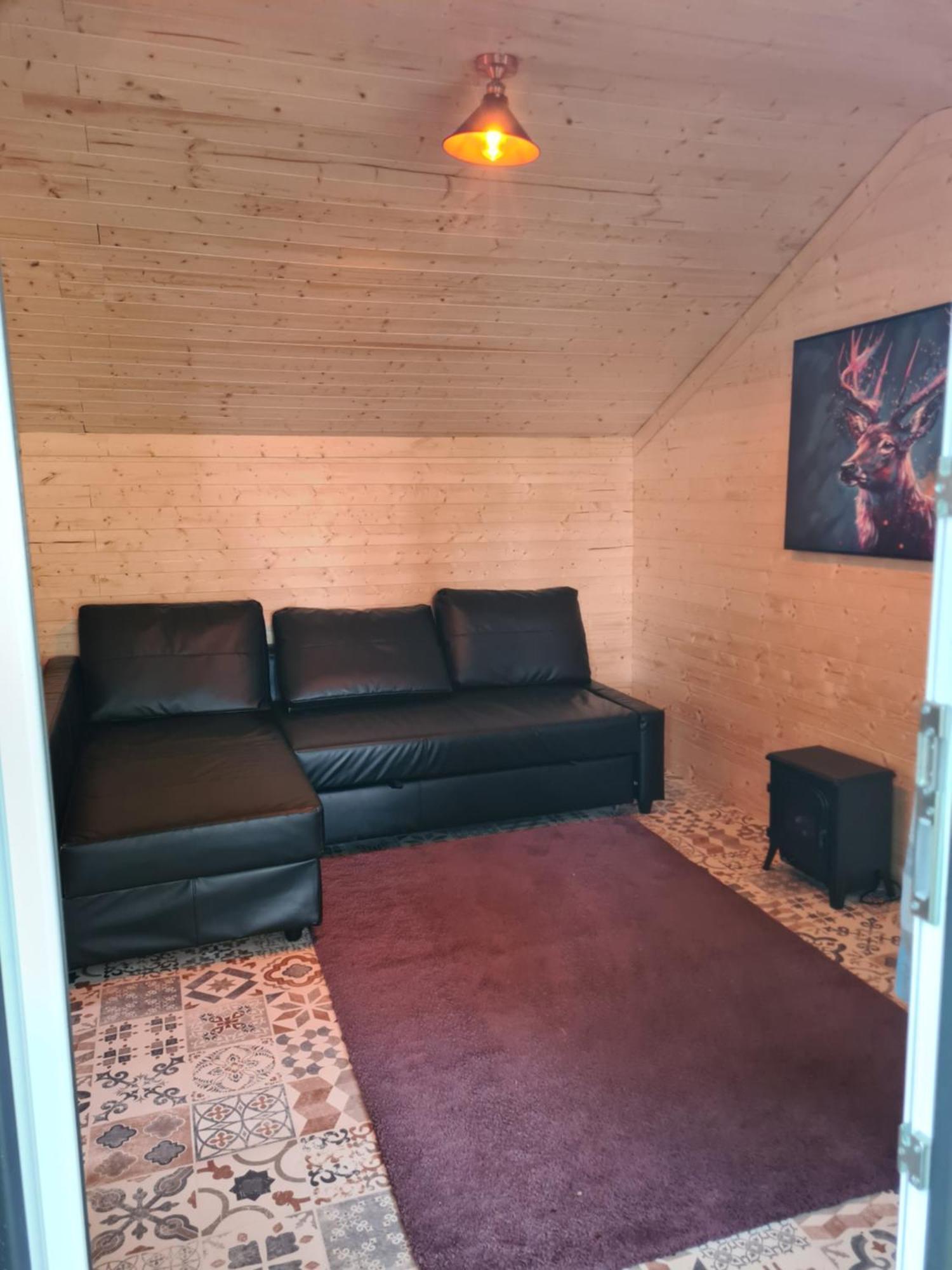 Bell Tent Glamping At Royal Victoria Country Park 2*