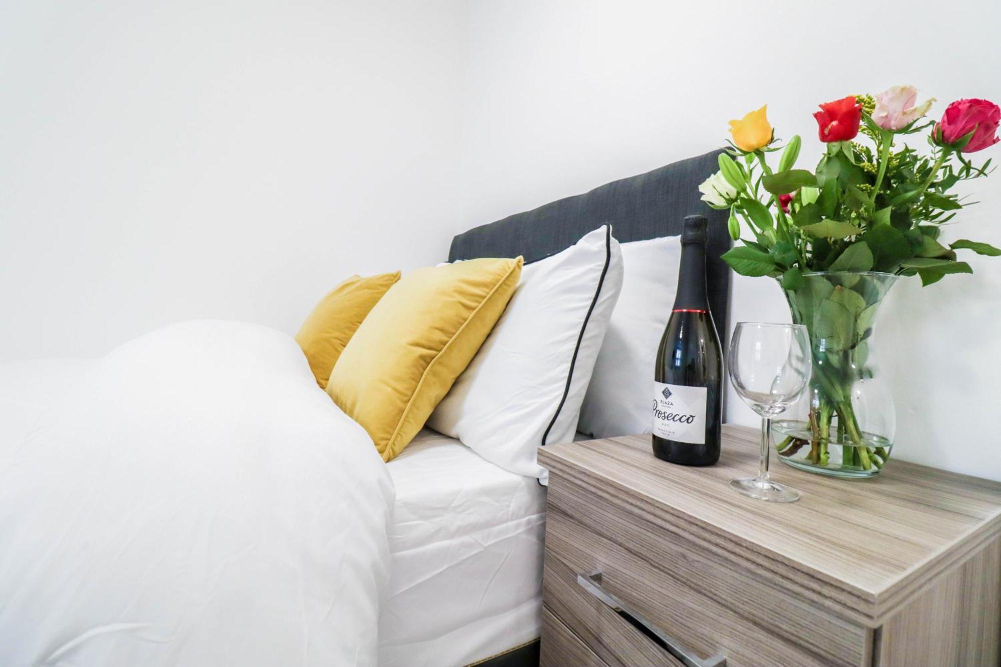 Brand New Apartment Southampton
