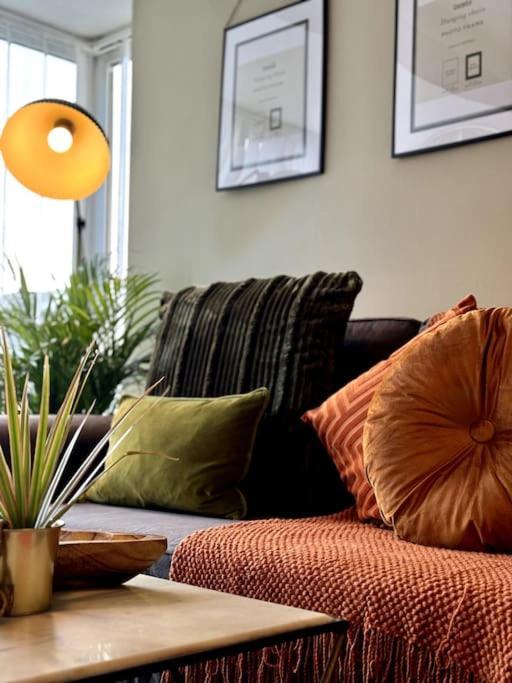 Boho Modern Entire House In Holiday home Southampton