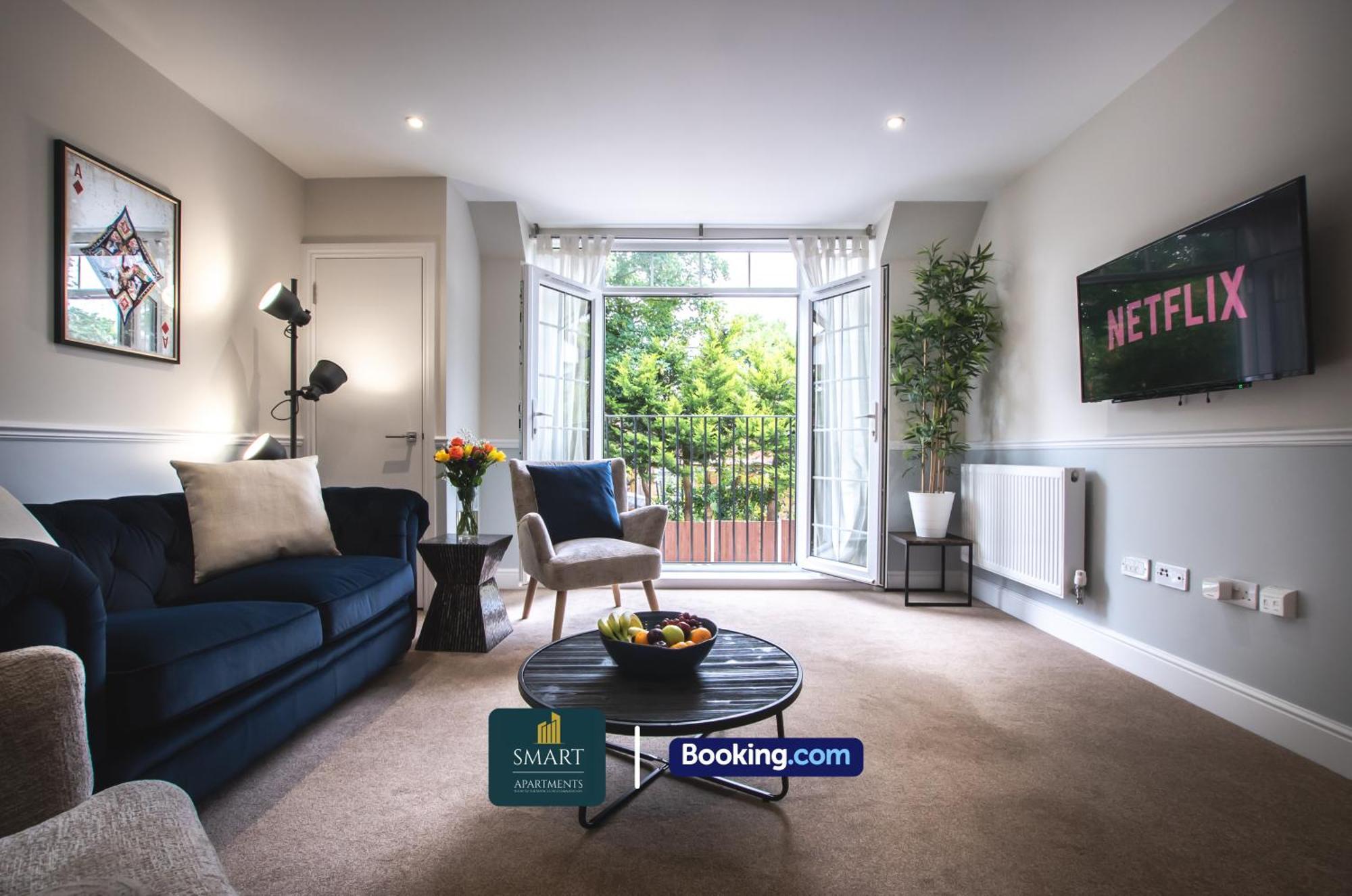 2 Bedroom By Smart Short Lets & Serviced With Free Wifi Southampton