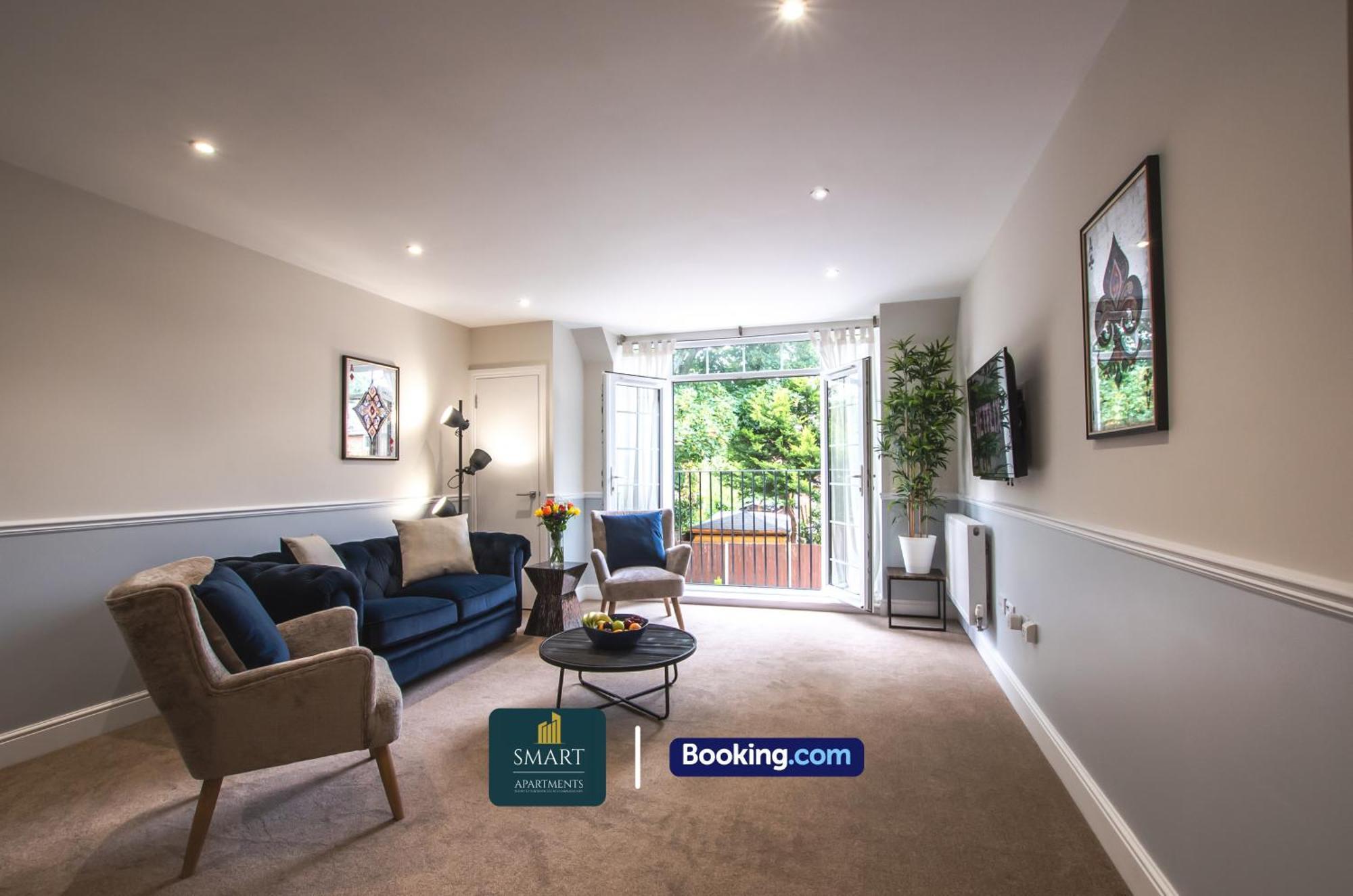 2 Bedroom By Smart Short Lets & Serviced With Free Wifi