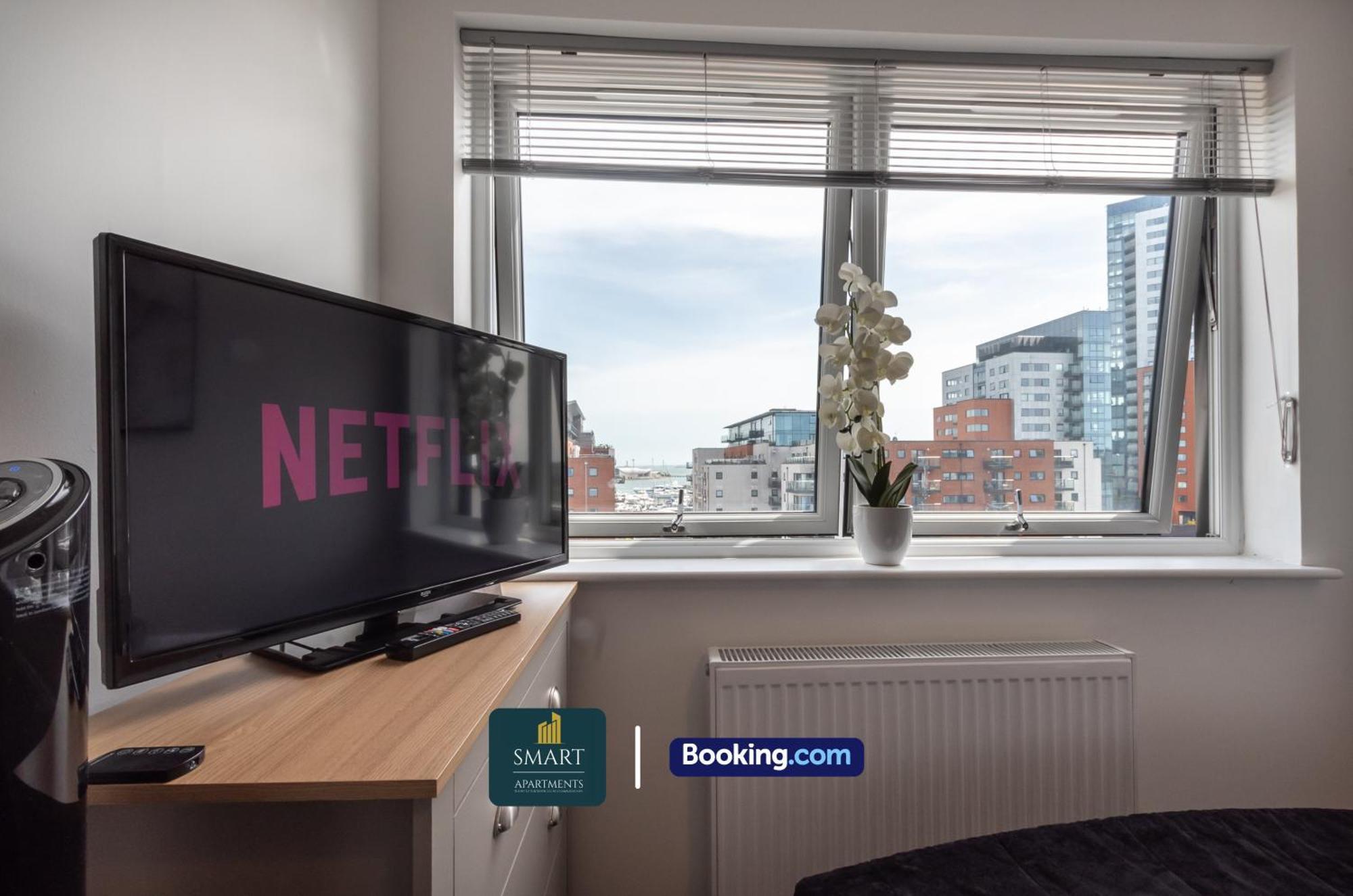 Relaxing Atlantic Mansions By Smart Short Lets & Serviced With Free Wifi * Southampton