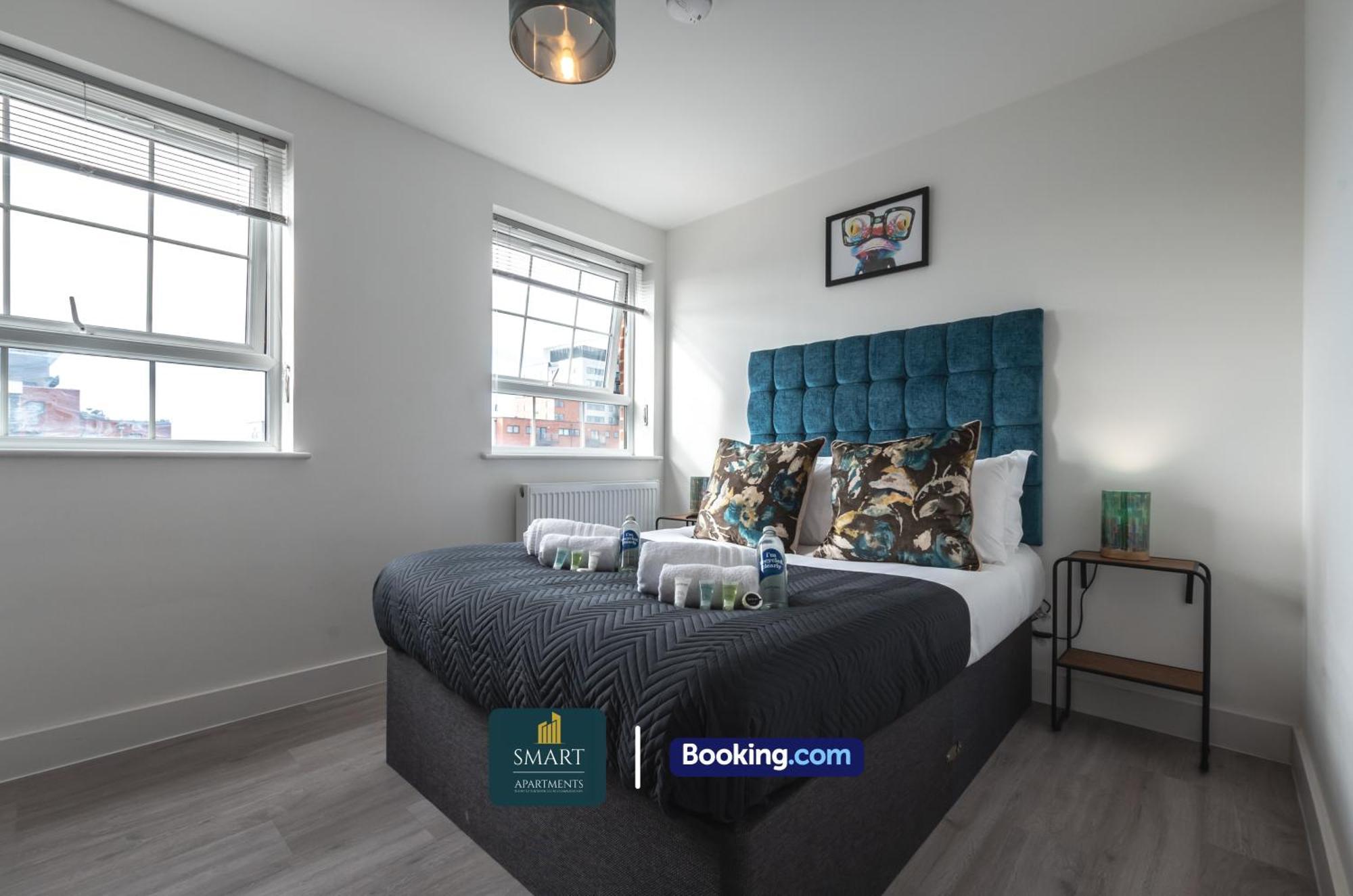 Relaxing Atlantic Mansions By Smart Short Lets & Serviced With Free Wifi