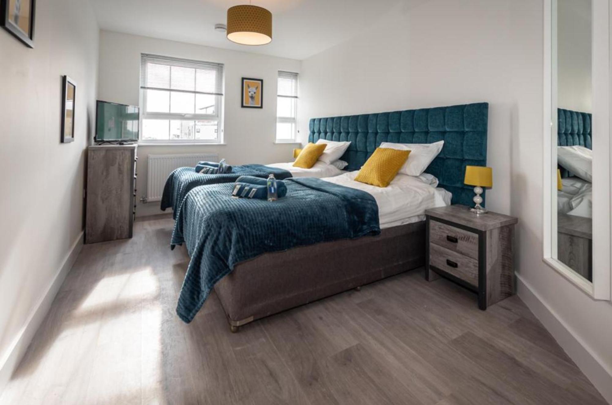 Relaxing Atlantic Mansions By Smart Short Lets & Serviced With Free Wifi *