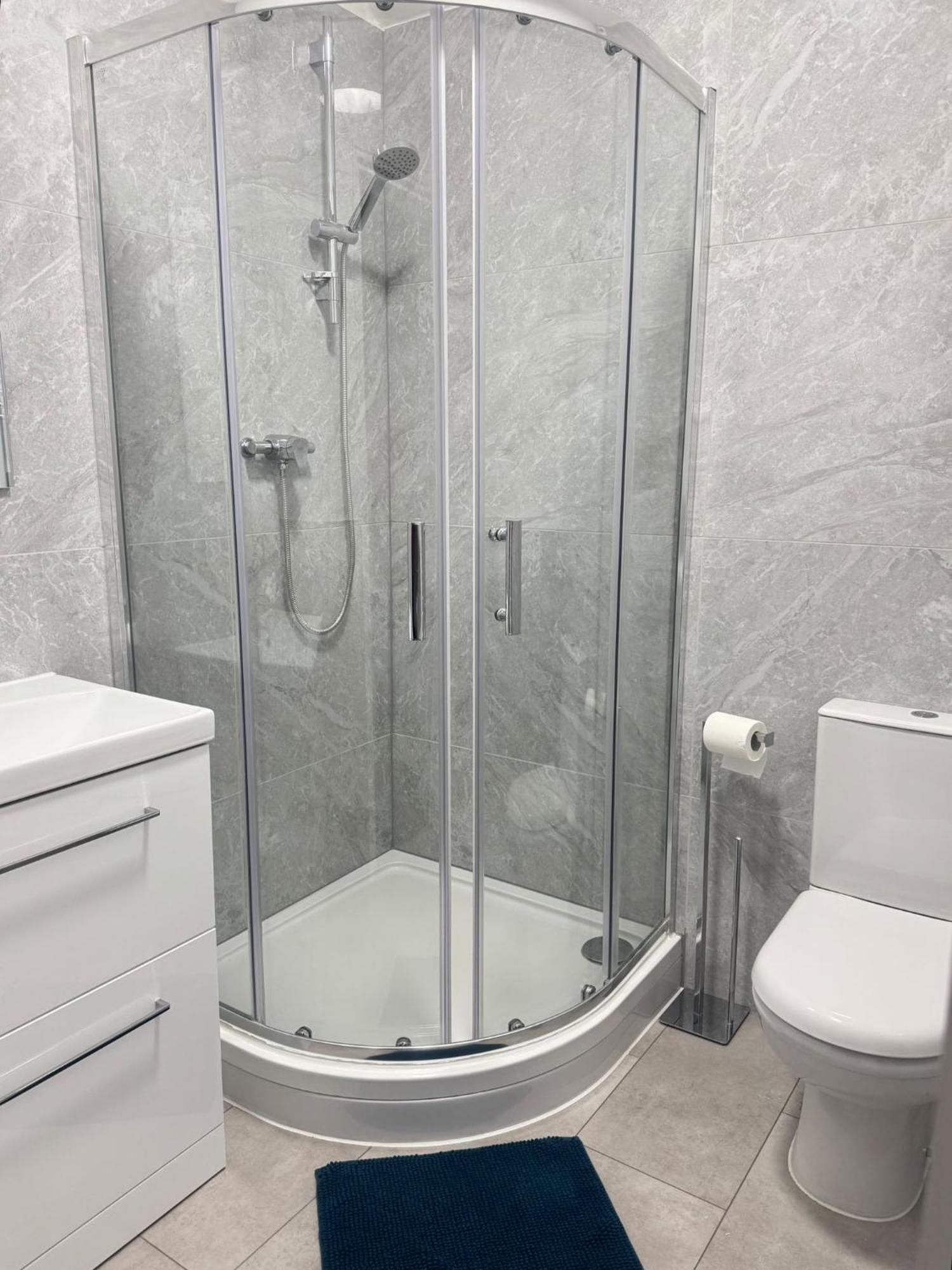 Casa de hóspedes Shirley House 6, Guest House, Self Catering, Self Check In With Smart Locks, Use Of Fully Equipped Kitchen, Close To Centre, Ideal For Longer Stays, Excellent Transport Links *