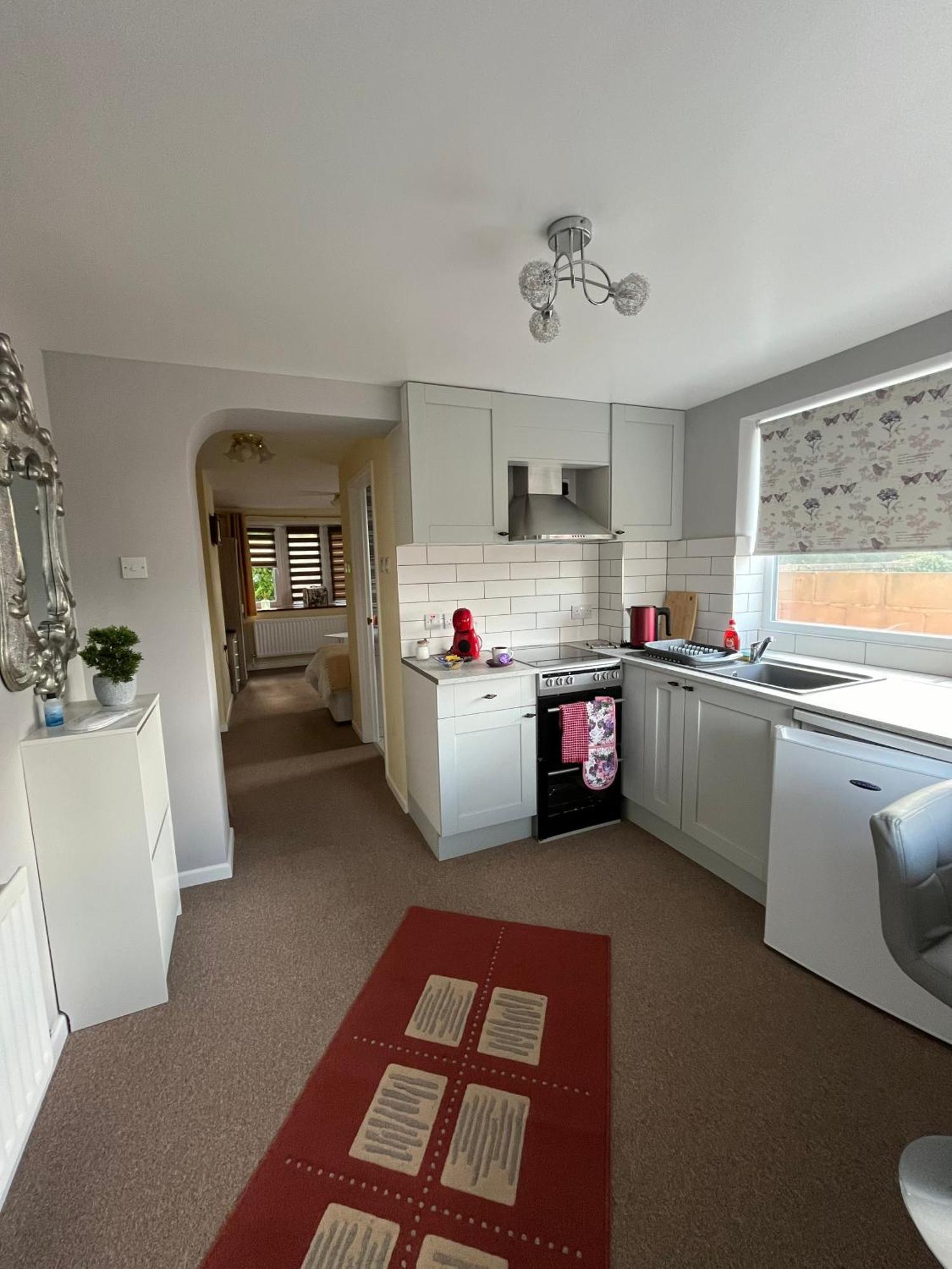 Quest Fulfiller - Near General Hospital, Free Parking & Garden * Southampton