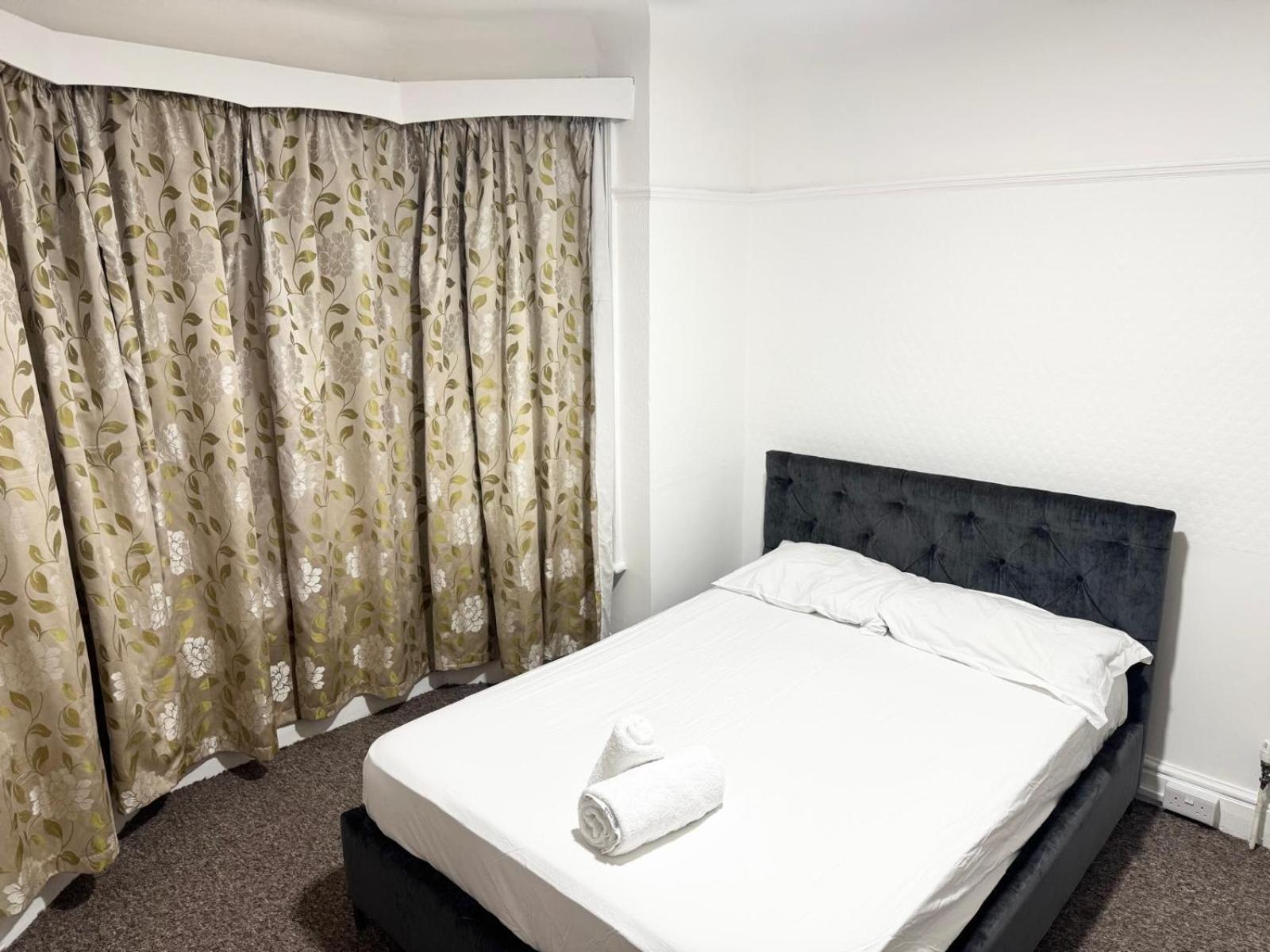 Guest house Serene 1 - 5 Southampton