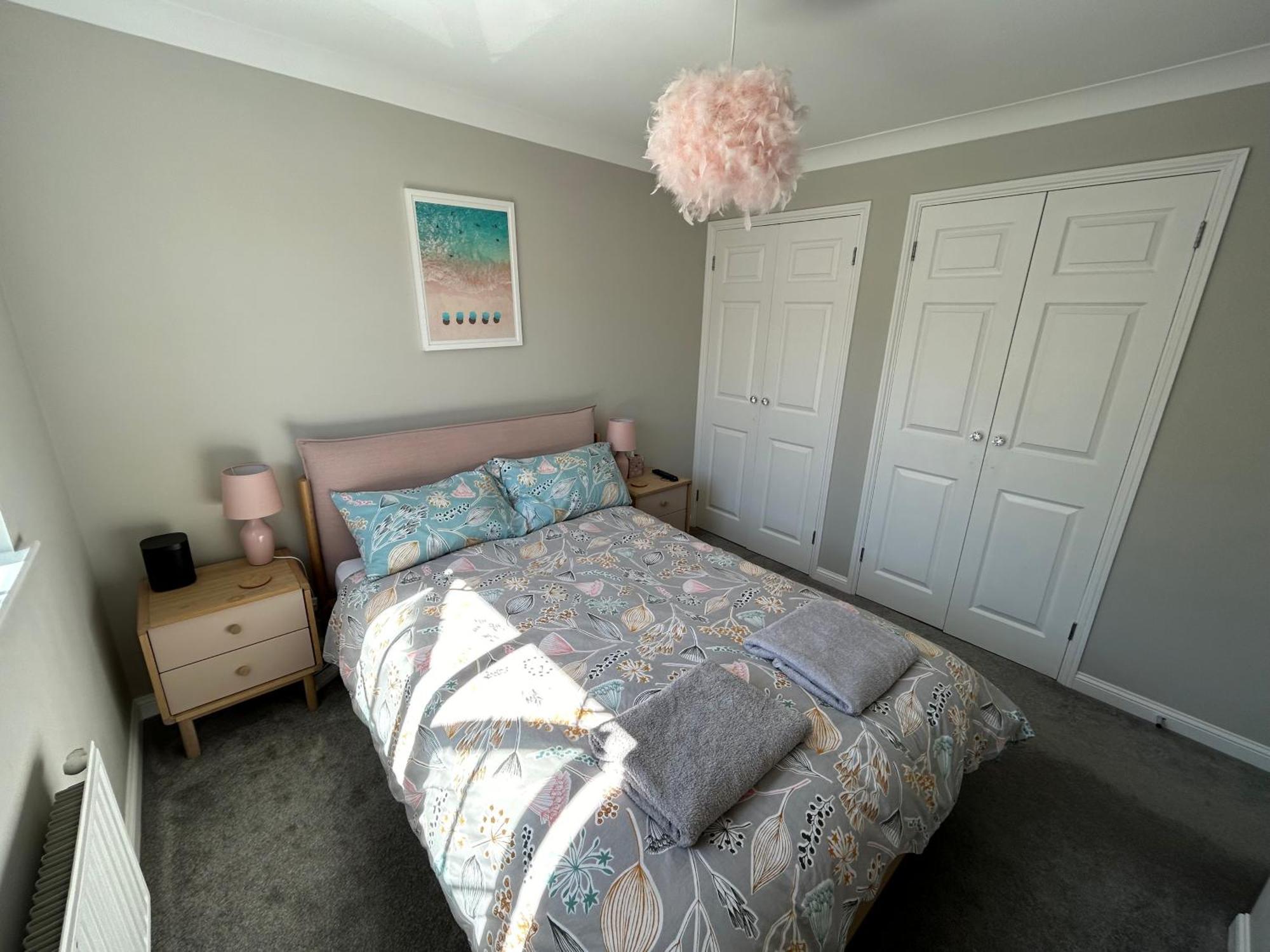Retreat King & Double With Parking * Southampton
