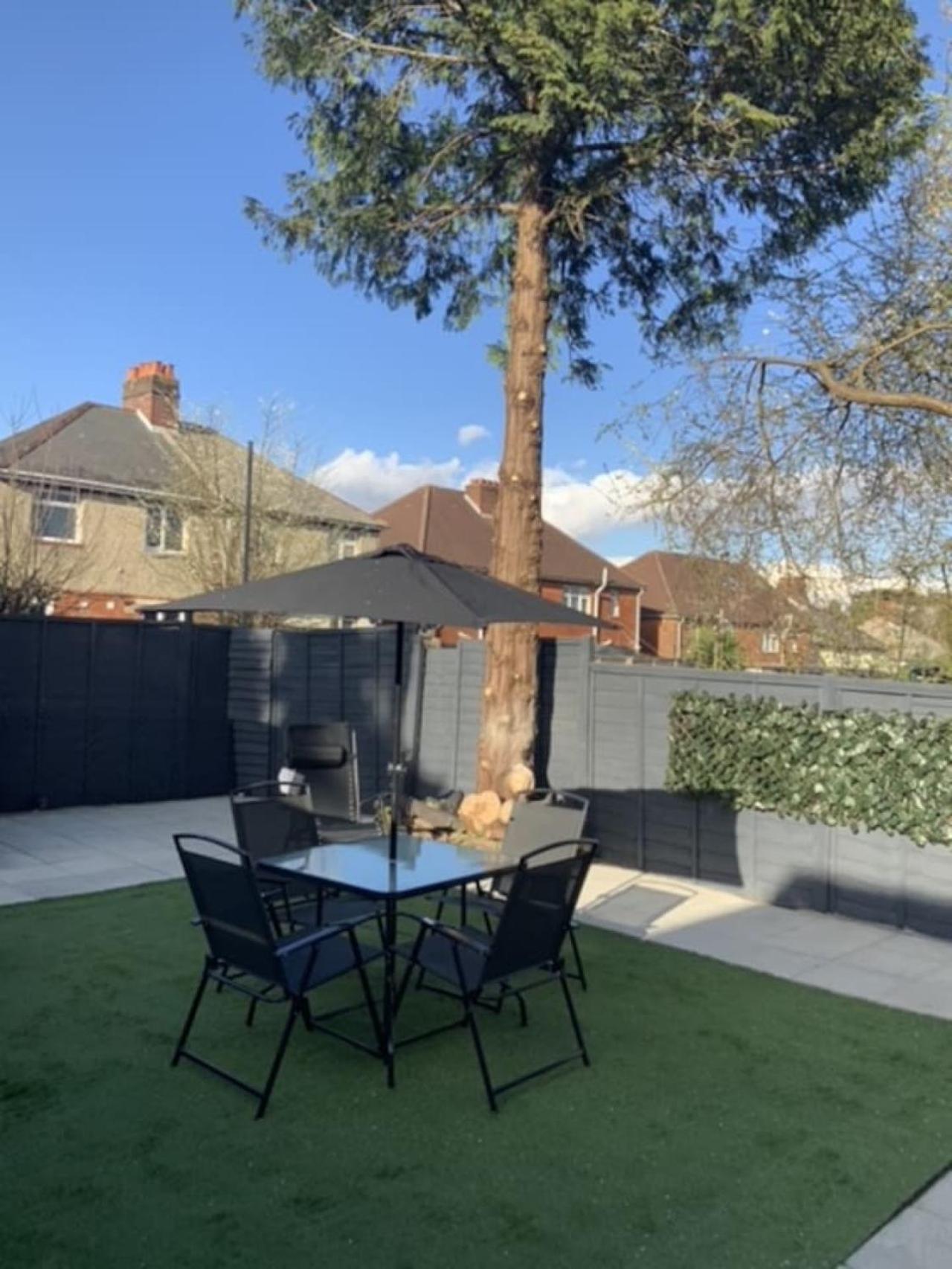 Luxury And Spacious 3 Bedroom In *