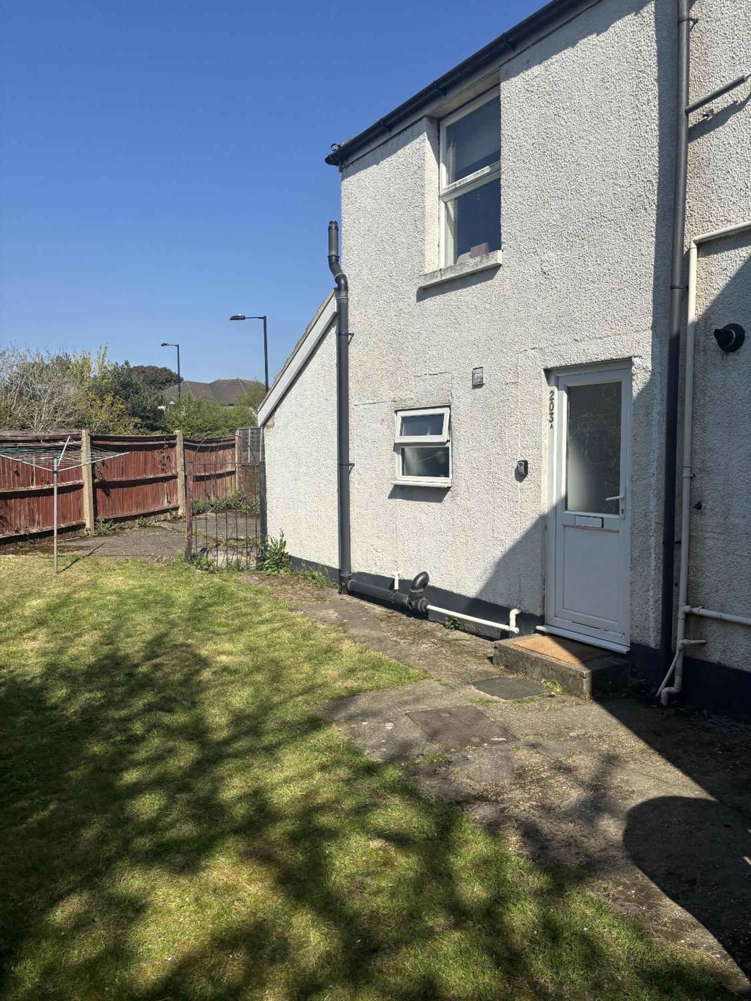 Urban Living - 2 Beds Apartment, Driveway Parking, Centrally Located!! Southampton