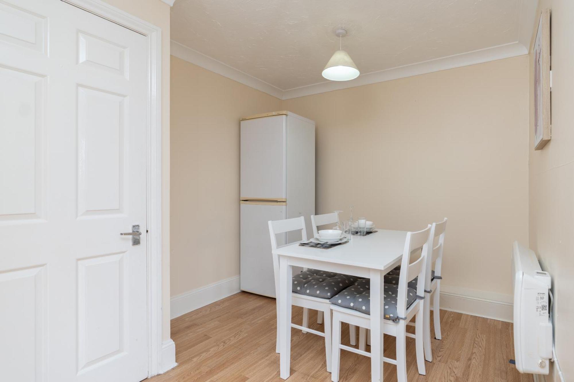 Centrally Located Cozy In Apartment Southampton