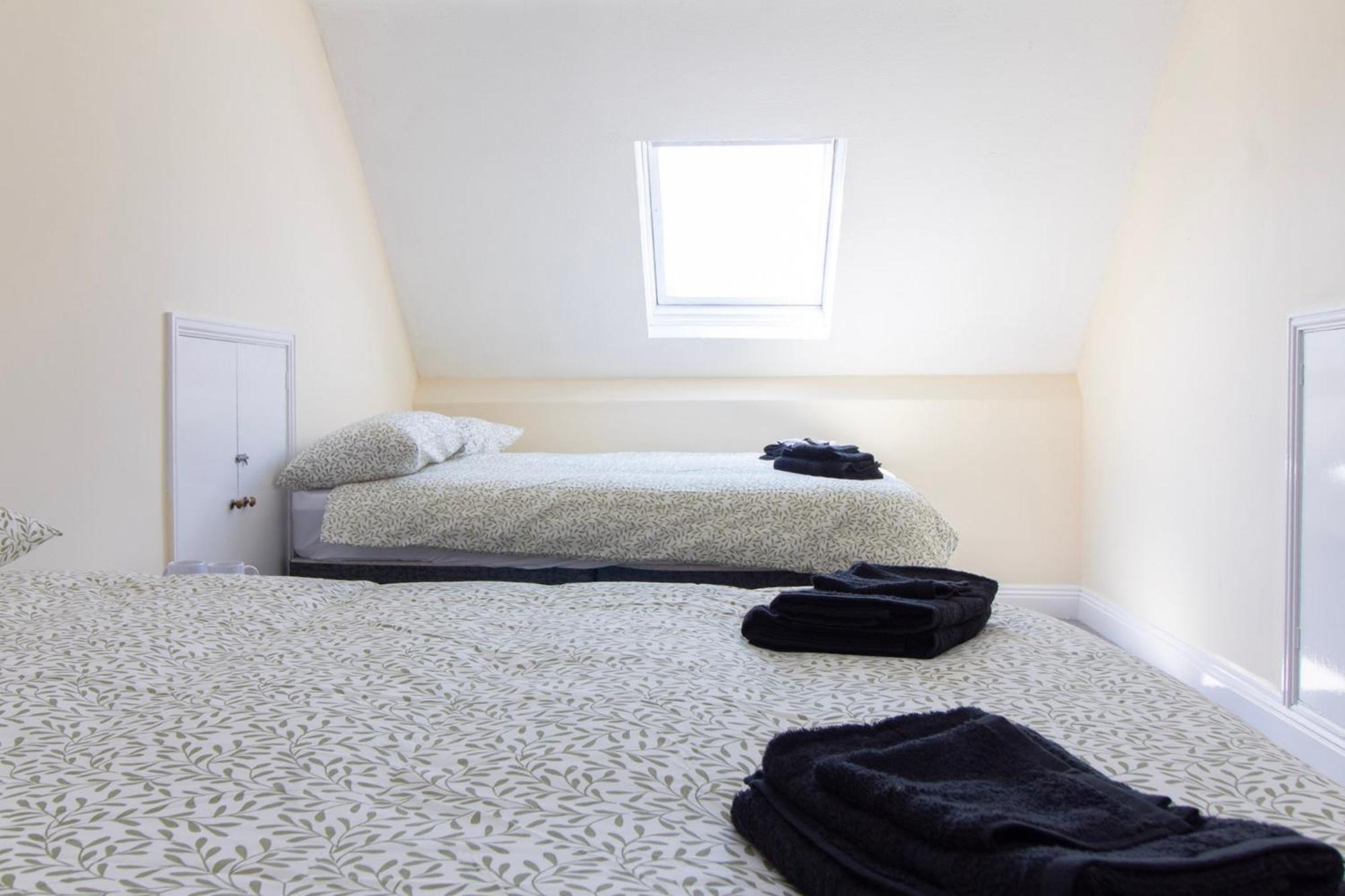 Brookvale 16 Guest house Southampton
