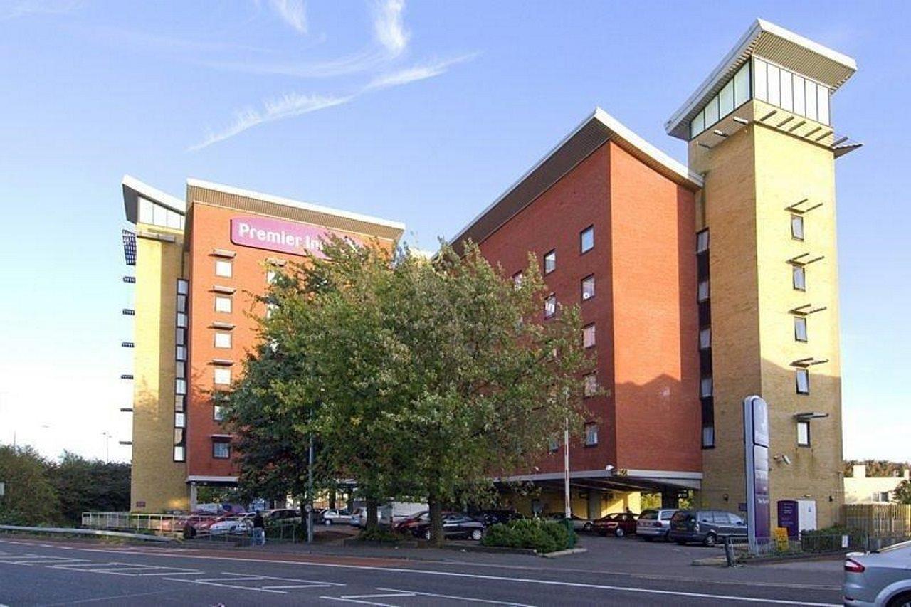 Premier City Centre Hotel 3*
