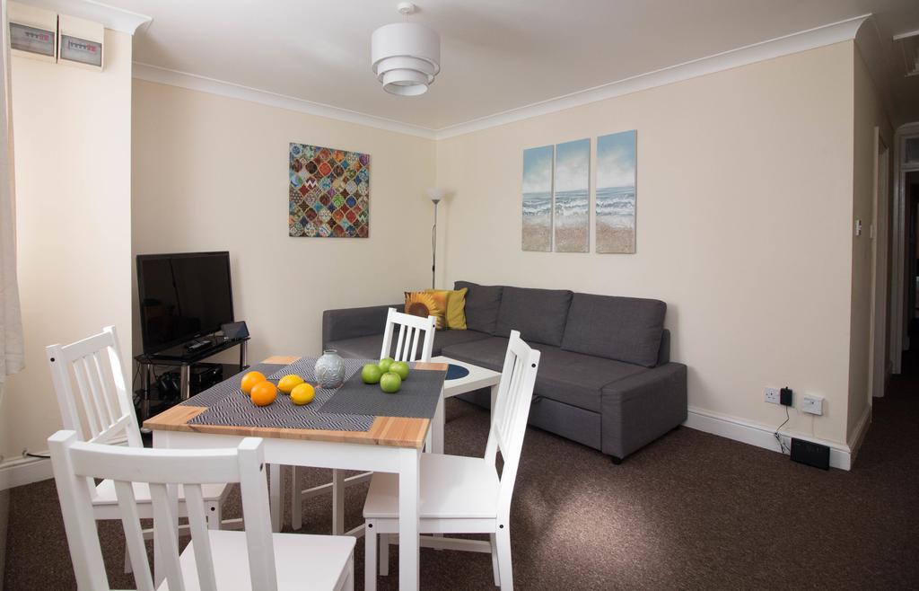 Stayzo Penthouse 1- Premier *