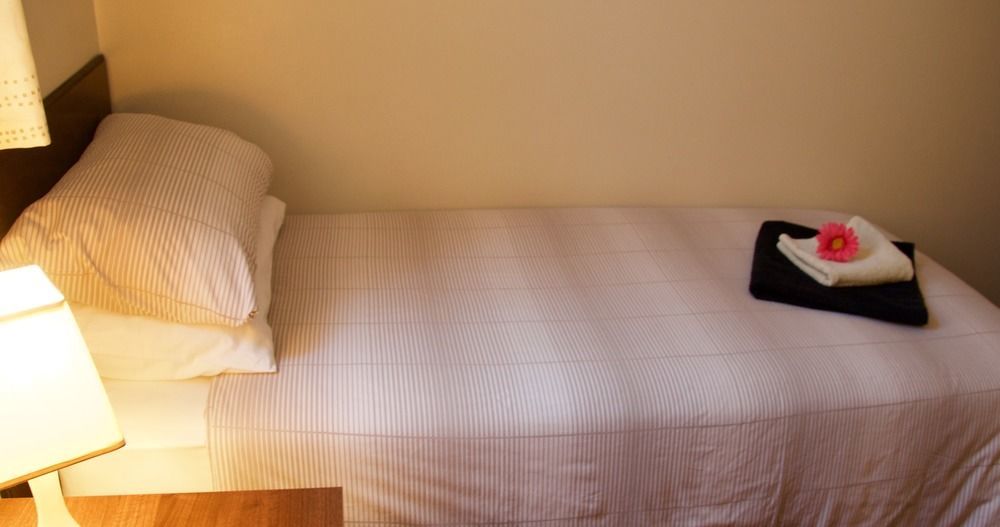 Landguard House Bed Only Casa de hóspedes Southampton