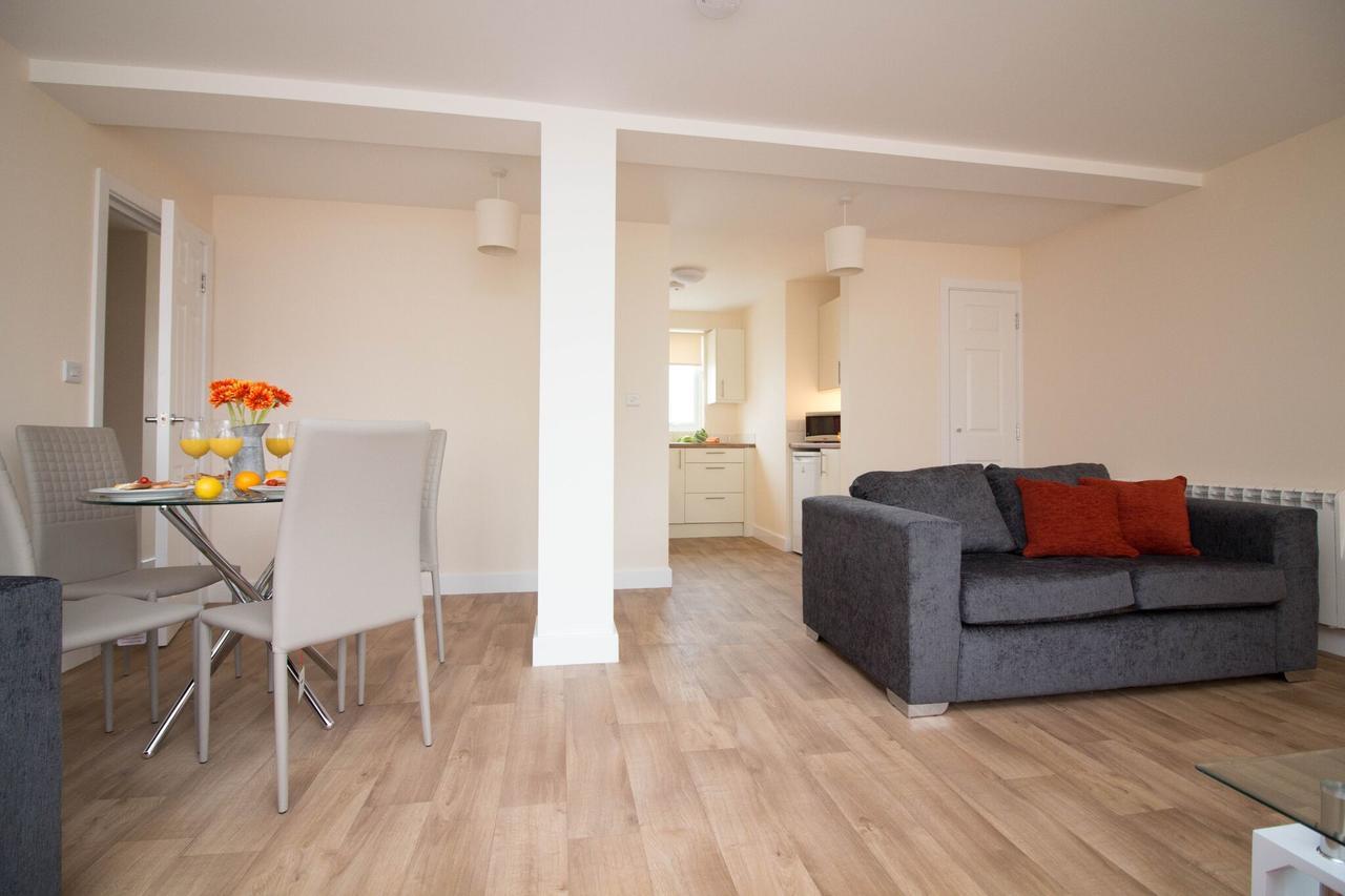 Dpv - Above Bar Street Apartment