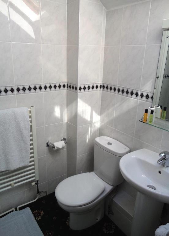 Guest house Hunters 4*